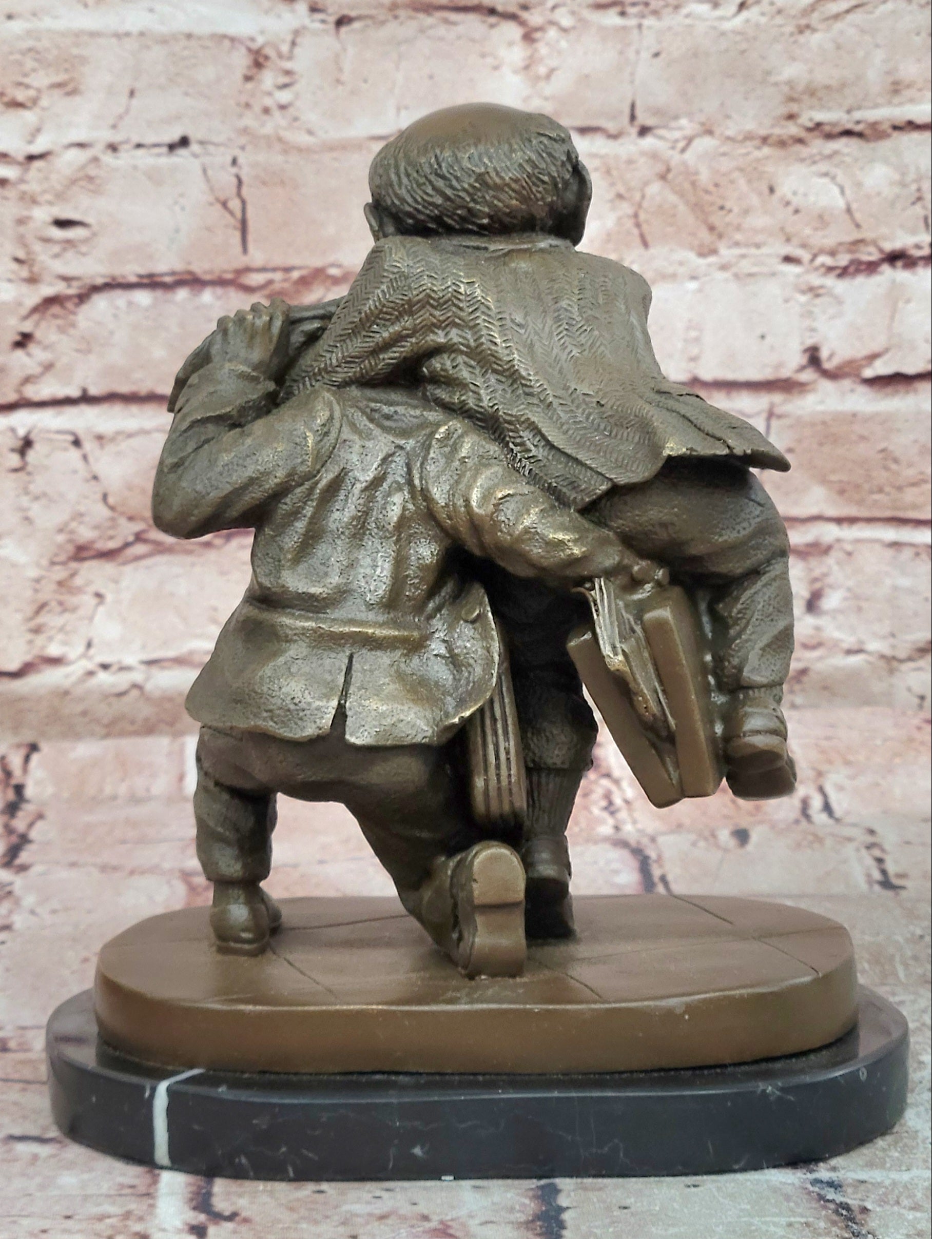 Hot Cast Bronze Lawyer Sculpture Out of Court Settlement Home Office Decor