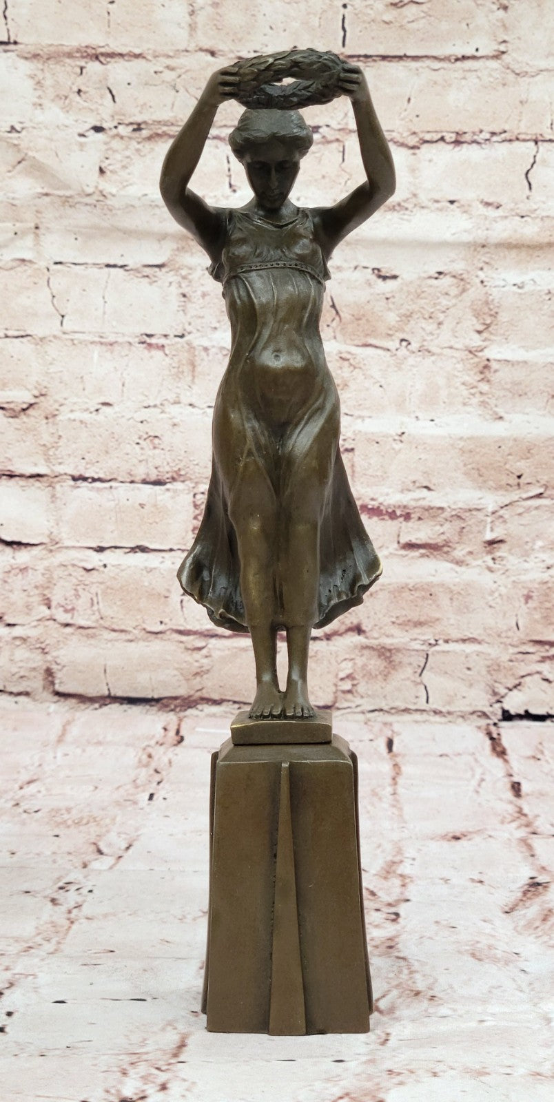 European Vienna Girl Bronze Sculpture Hot Cast Detailed Statue Figurine Figure