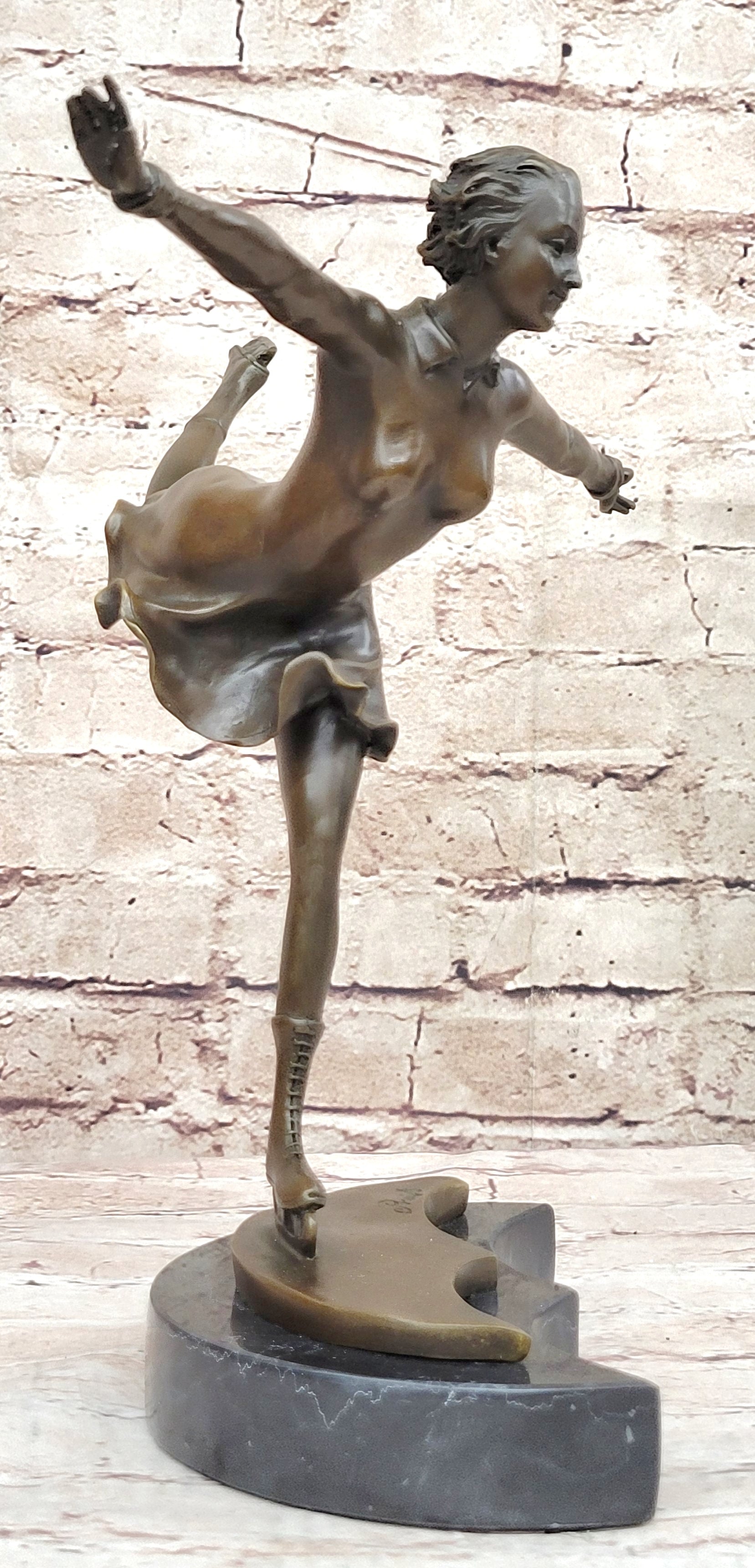 Handcrafted bronze sculpture SALE Trophy Sport Olympic Skater Ice Preiss