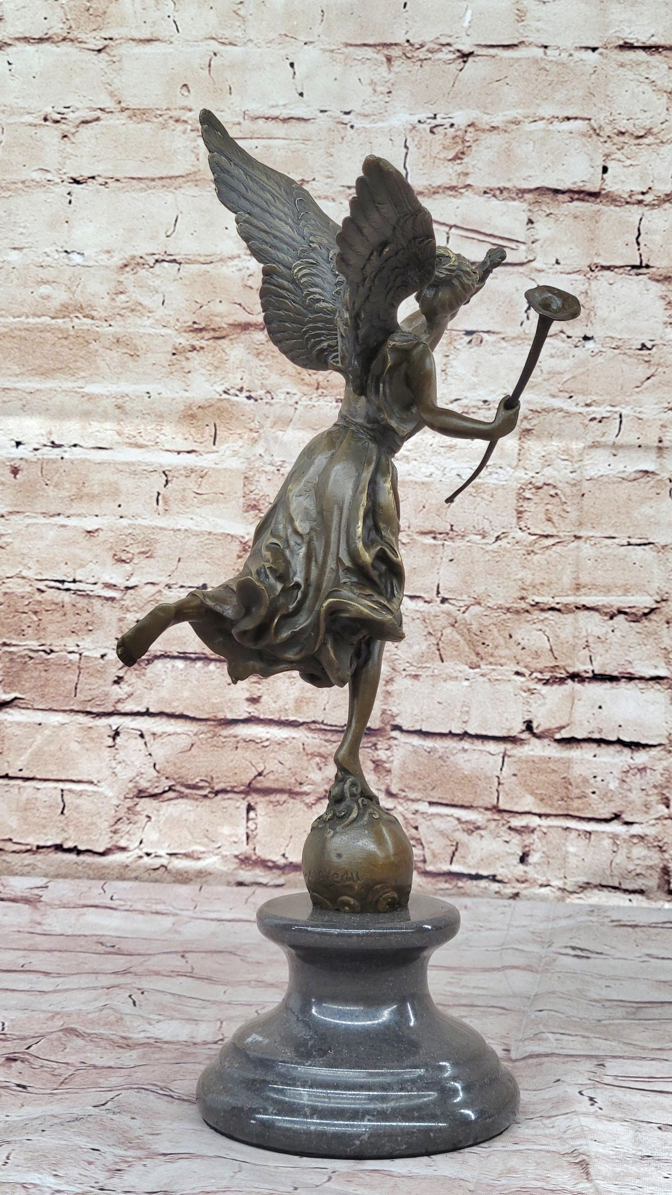 Fame Detroit Institute of Arts Museum Xmas Angel Genuine solid Bronze Figurine