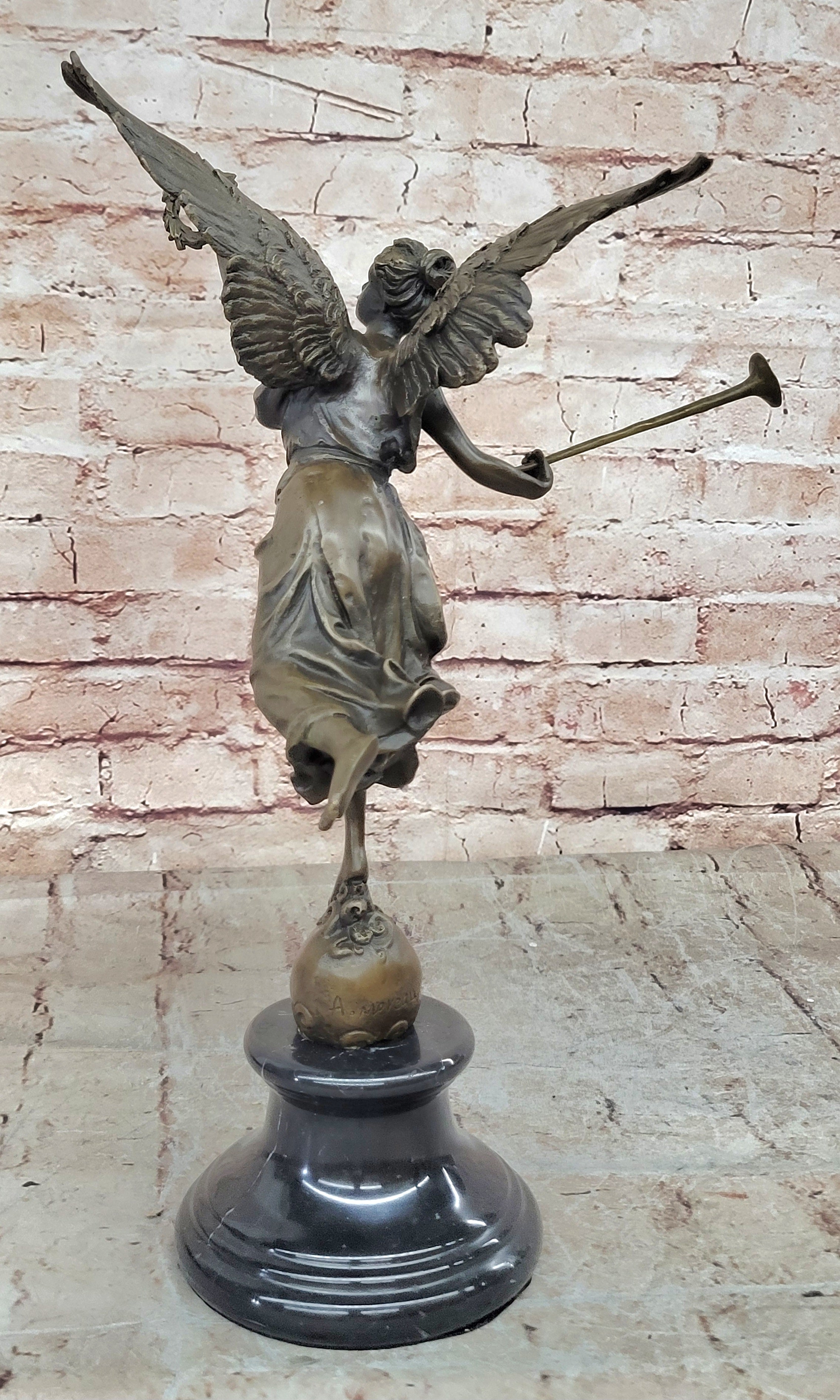 Fame Detroit Institute of Arts Museum Xmas Angel Genuine solid Bronze Figurine