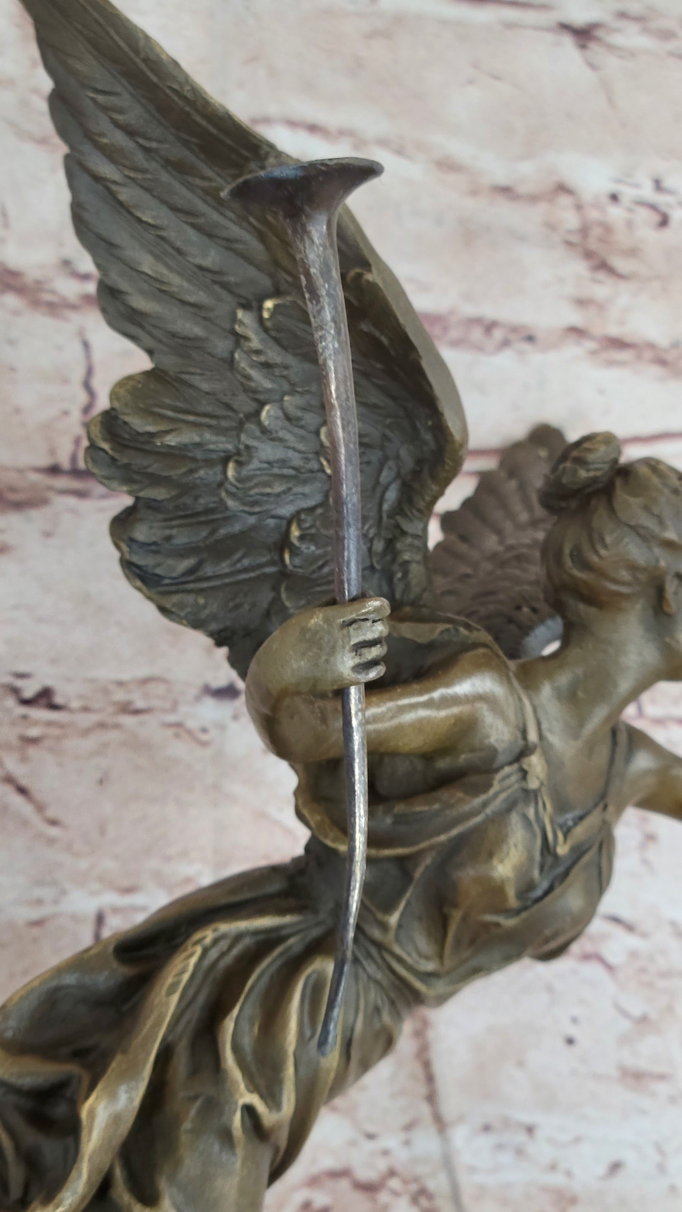 Fame Detroit Institute of Arts Museum Xmas Angel Genuine solid Bronze Figurine