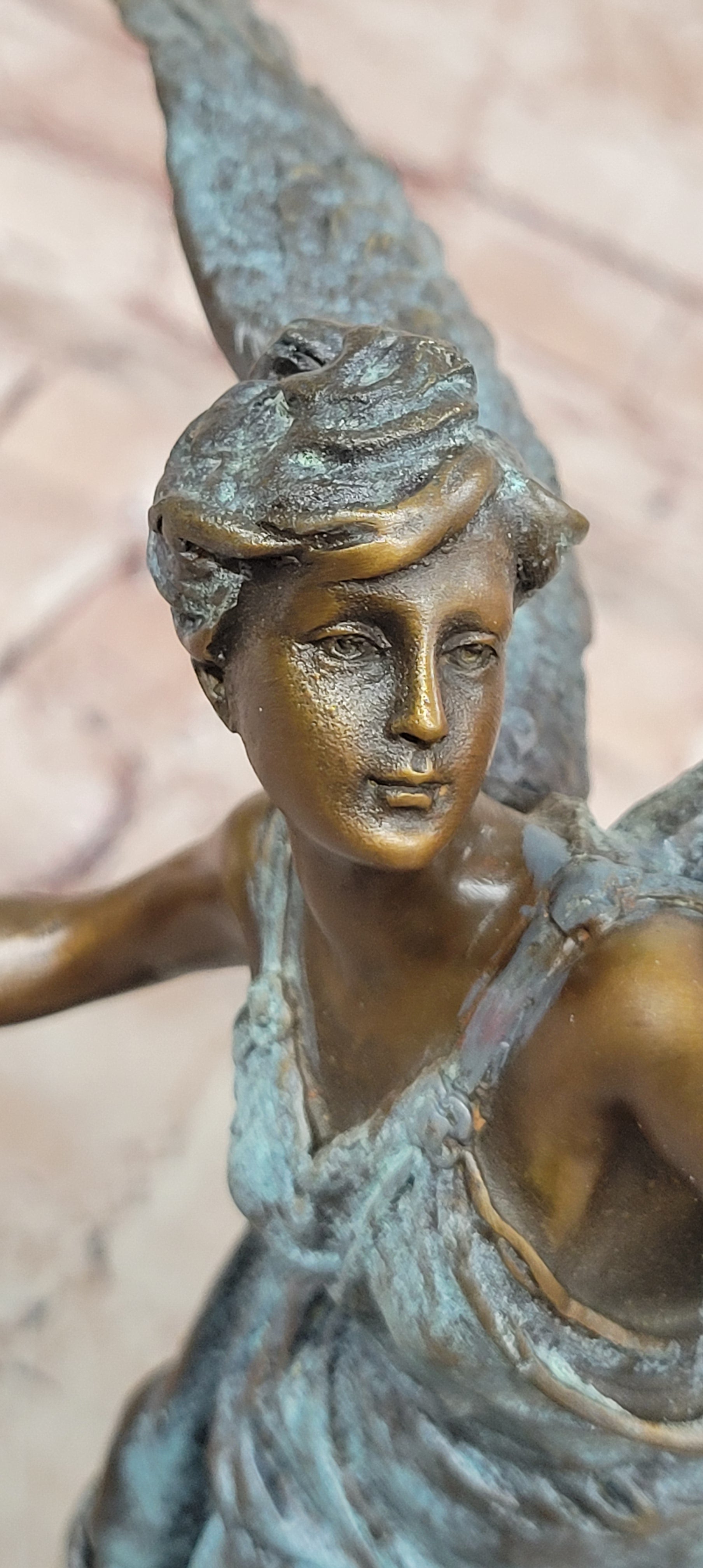 Classic Bronze Winged Victory Nike Sculpture Laurel Wreath Marble Statue