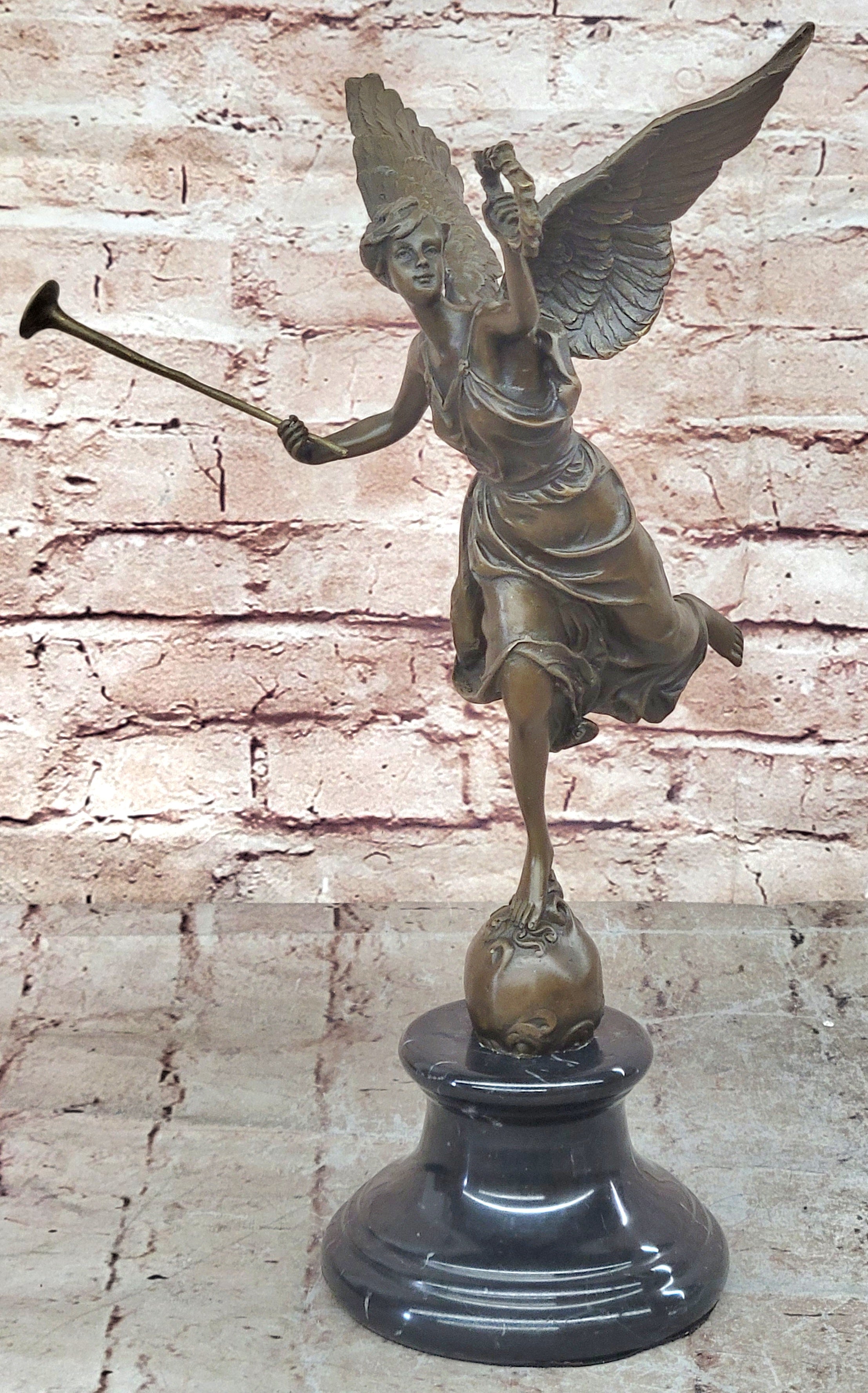 Fame Detroit Institute of Arts Museum Xmas Angel Genuine solid Bronze Figurine
