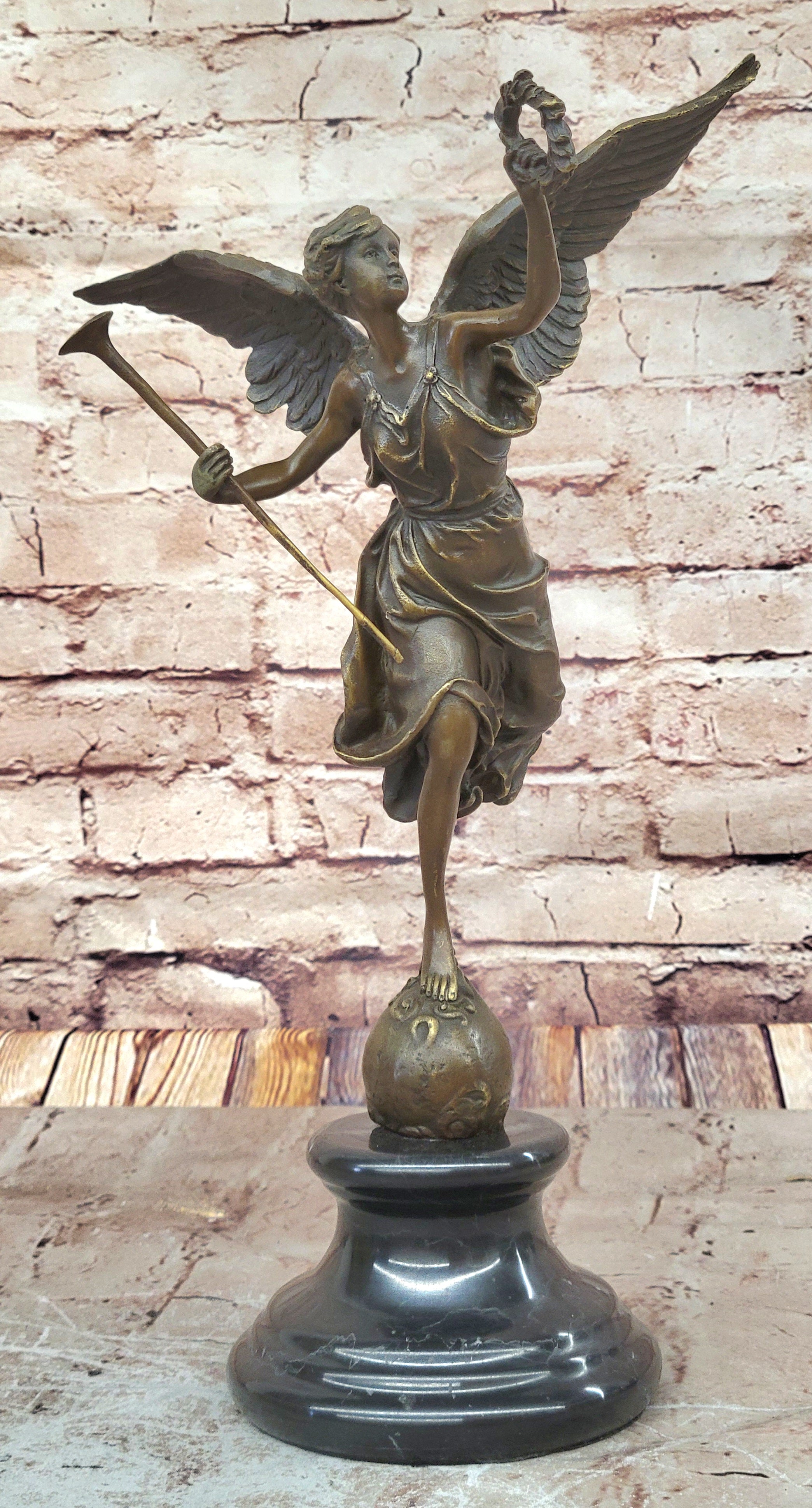 Fame Detroit Institute of Arts Museum Xmas Angel Genuine solid Bronze Figurine