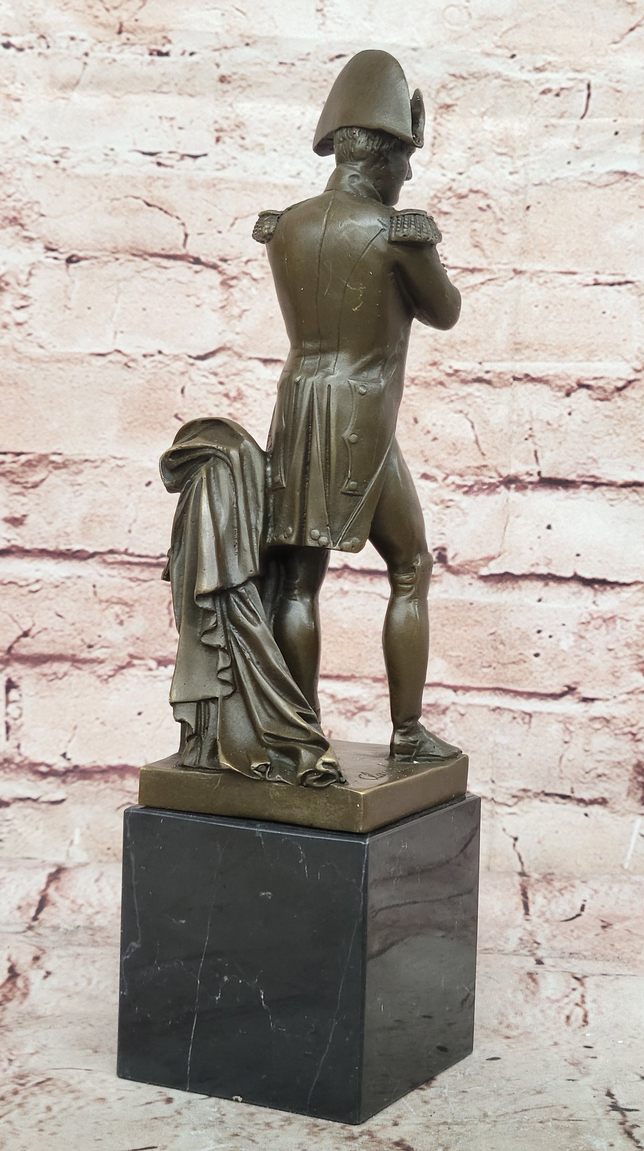 French Commander Napoleon Bonaparte Military Bronze Statue Home Art Deco Figure