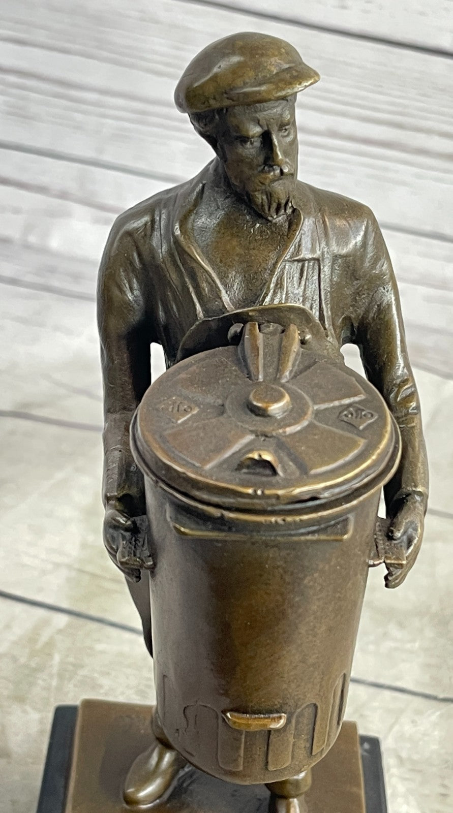 BRONZE FOUNDRY WORKER W/LARGE CAN HAND MADE SCULPTURE HOME OFFICE DECORATION