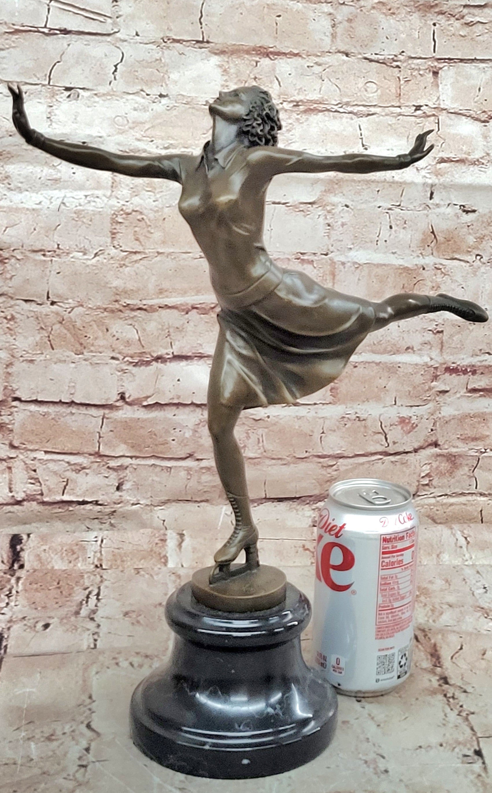 Hot Cast Bronze Ice Skating Woman Sculpture Fine Art Collectible Artwork