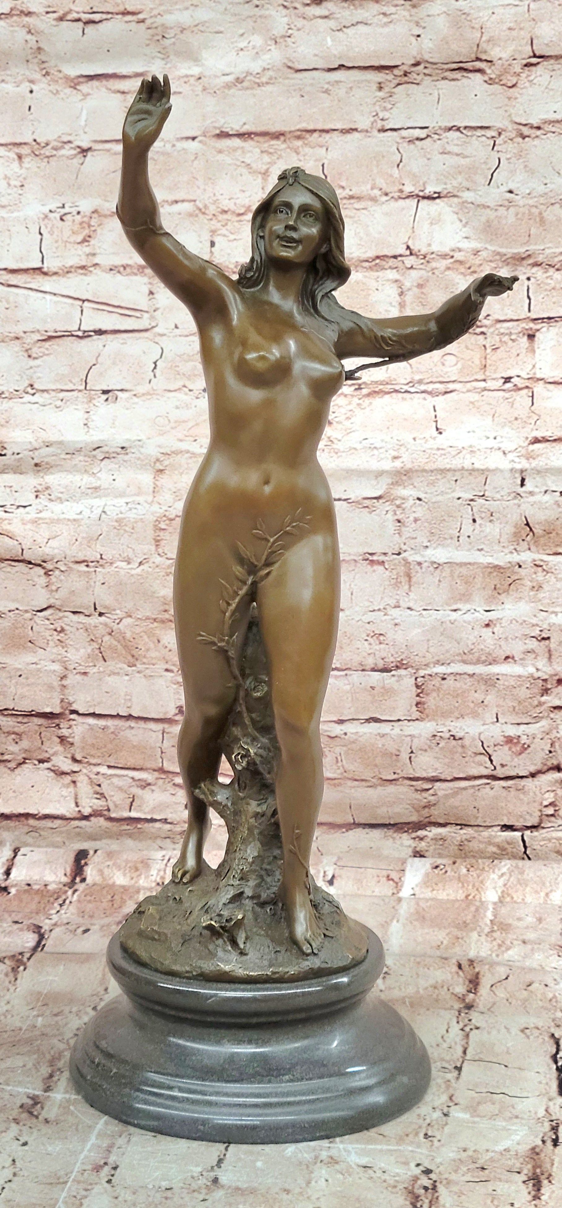 Cesaro Signed Venus Bronze Statue Sculpture Goddess of Love Figurine Hot Cast