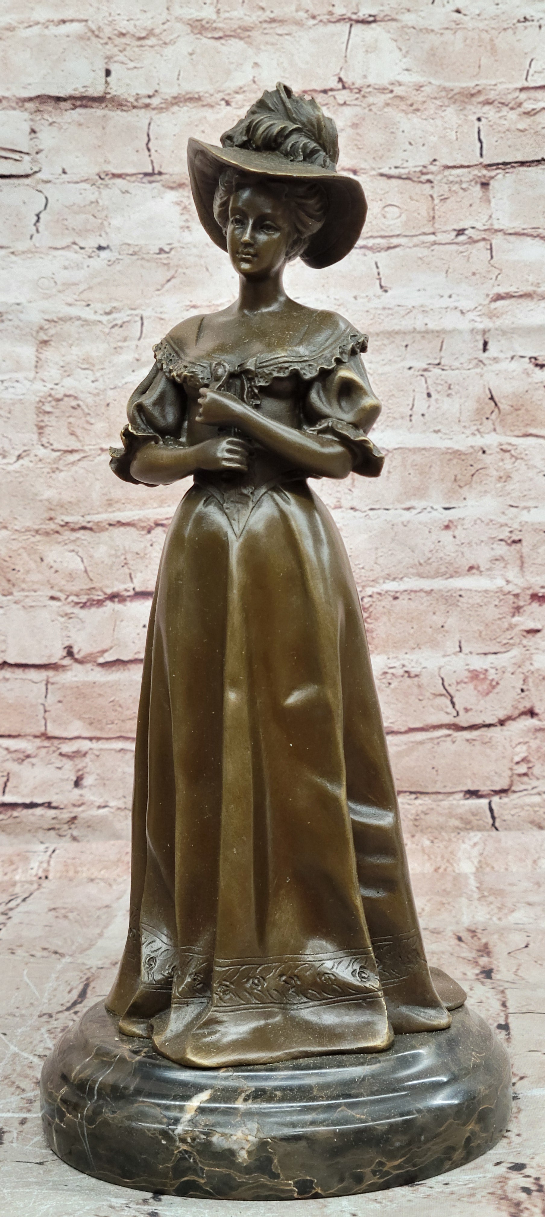 Elegant Victorian Lady Woman In Hat Bronze Sculpture Home Decoration