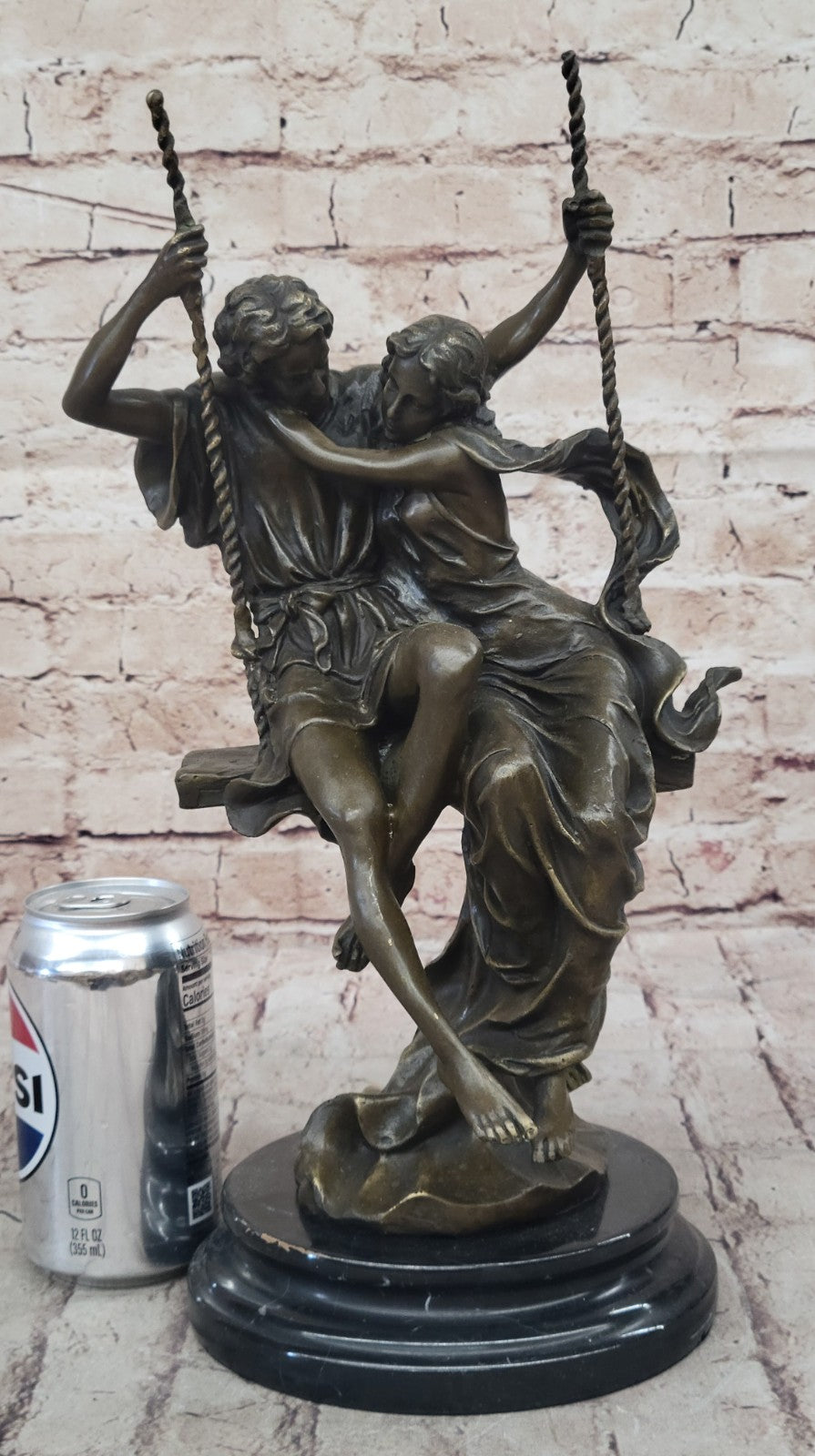 BRONZE COUPLE SITTING ON SWING SCULPTURE HOME OFFICE DECORATION DECOR GIFT