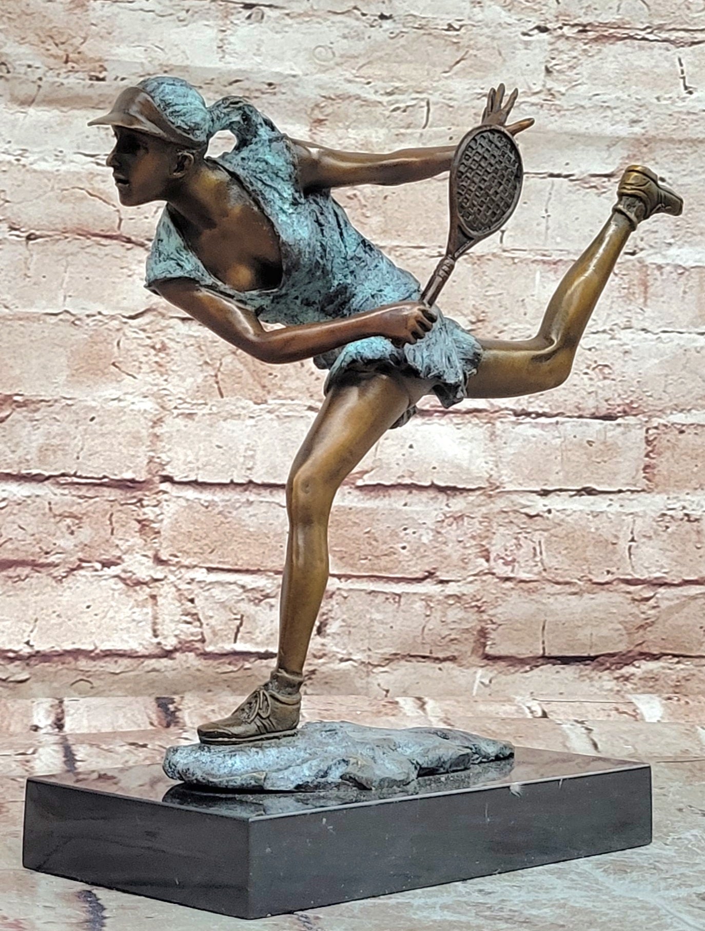 Milo Bronze Female Runner Statue Hot Cast Executive Sport Decor