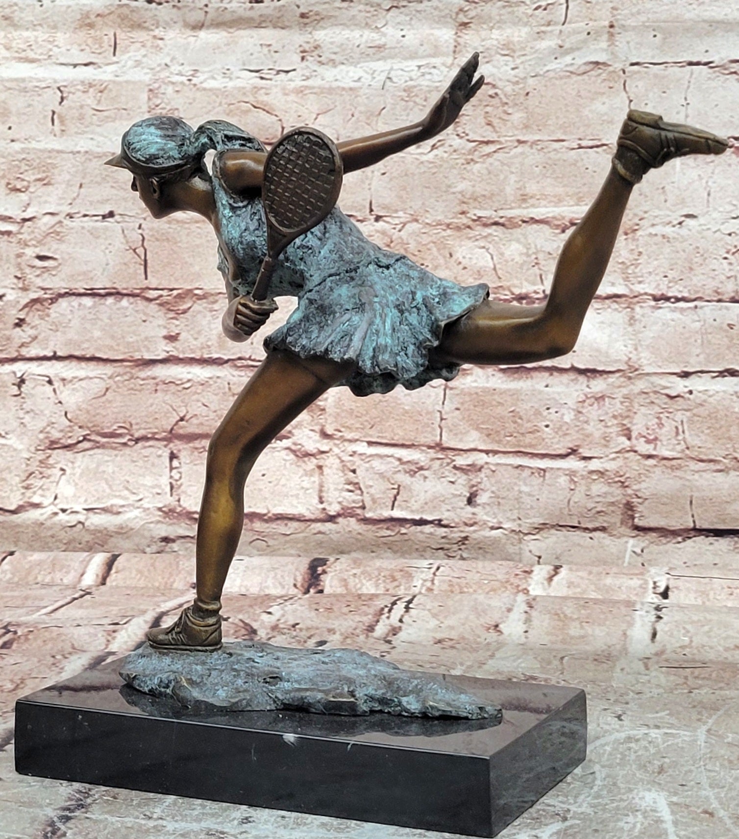 Milo Bronze Female Runner Statue Hot Cast Executive Sport Decor