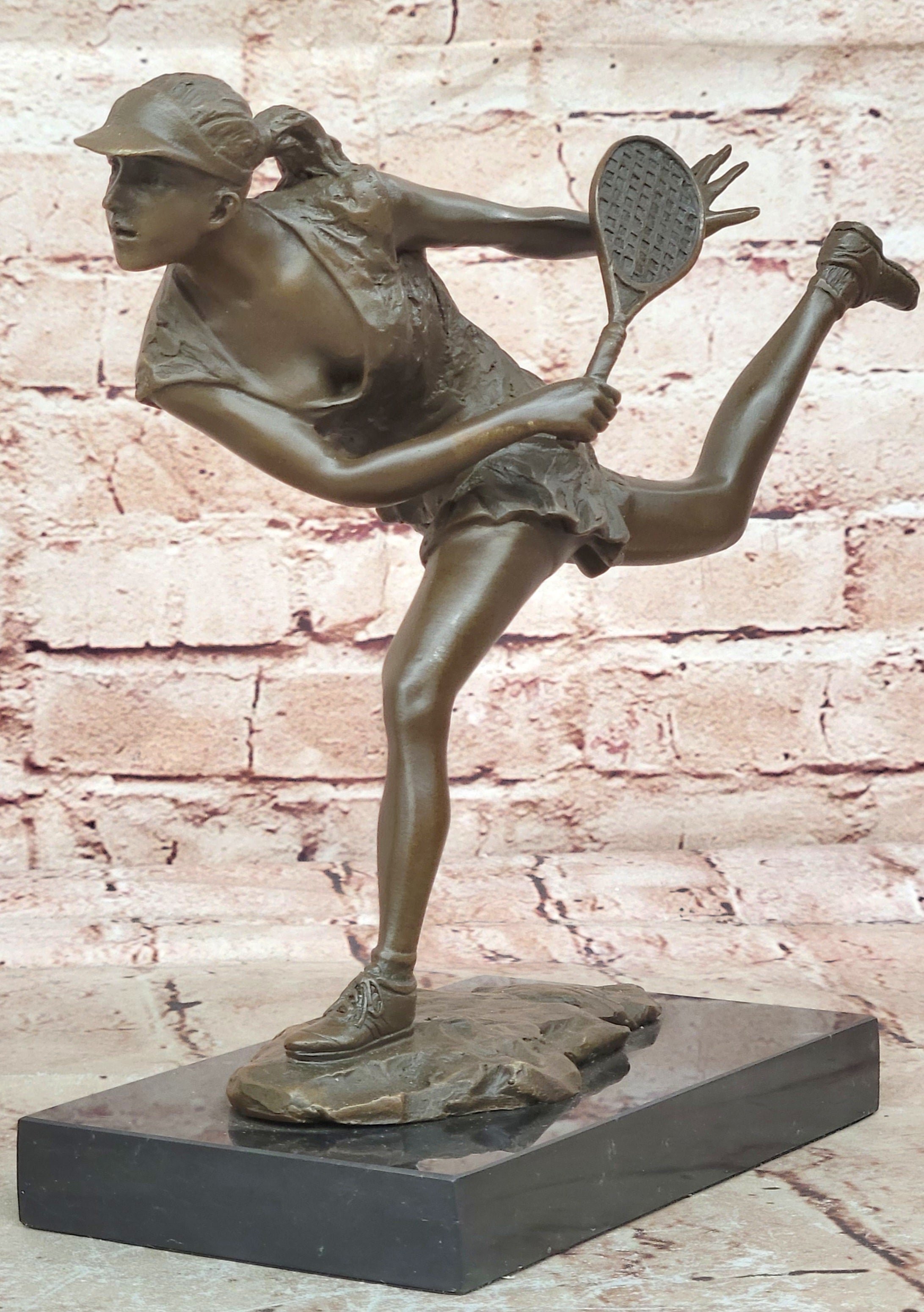 Bronze Trophy Sport Memorabilia Collectible Girl Tennis Player Bronze Sculpture