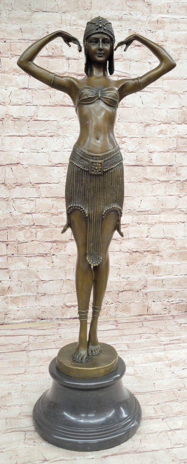 Bronze art deco Dancer Egyptian Dancer "Footsteps", signed: D.H.Chiparus Hotcast