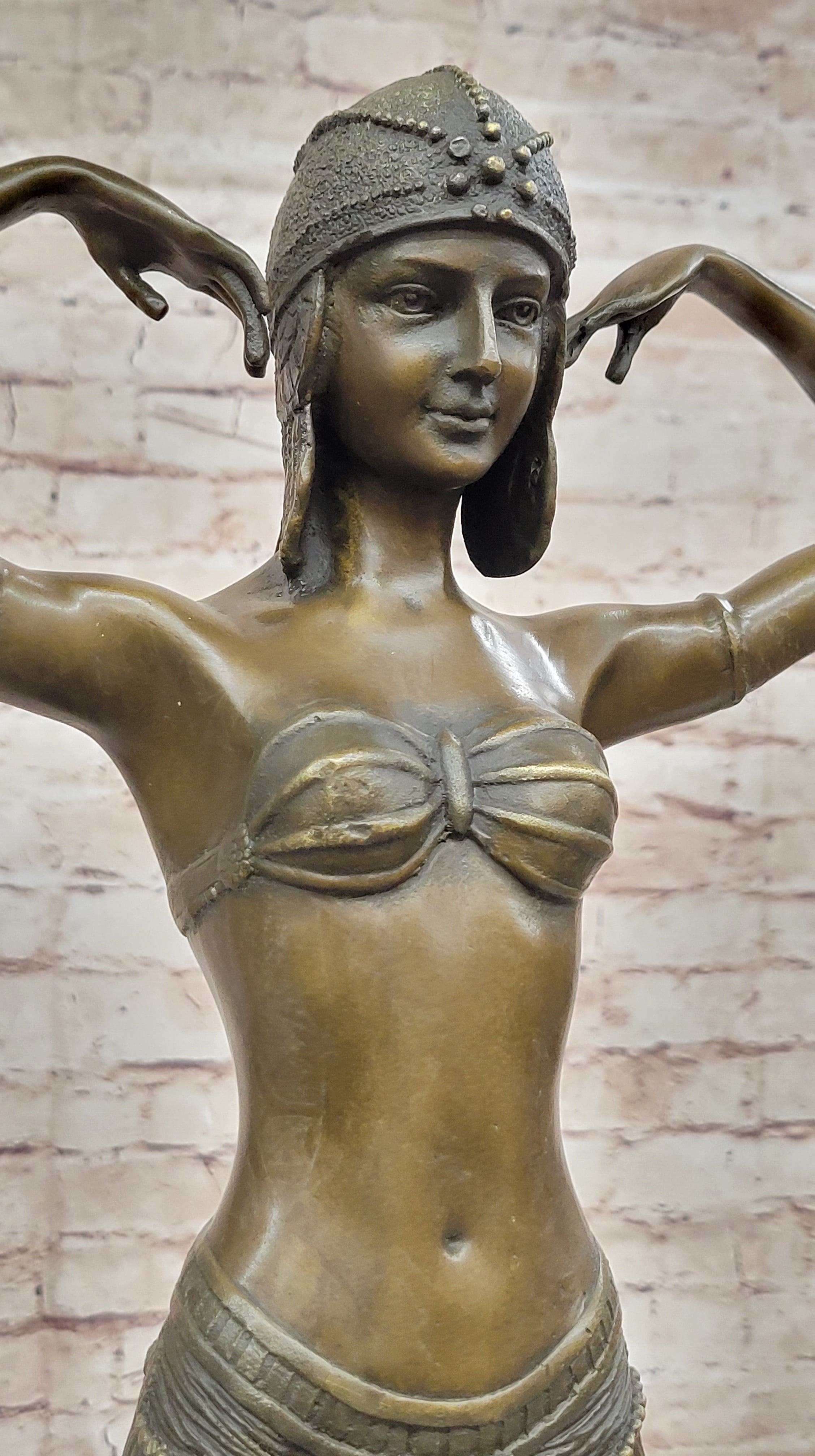 Bronze art deco Dancer Egyptian Dancer "Footsteps", signed: D.H.Chiparus Hotcast