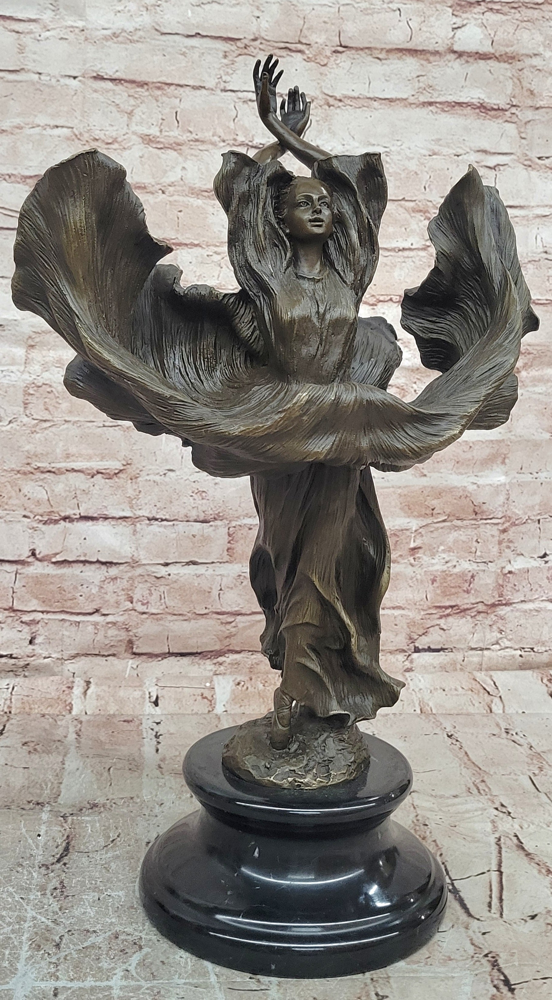 Signed Aldo Vitaleh Bronze Fashion Figure Museum Quality Artwork