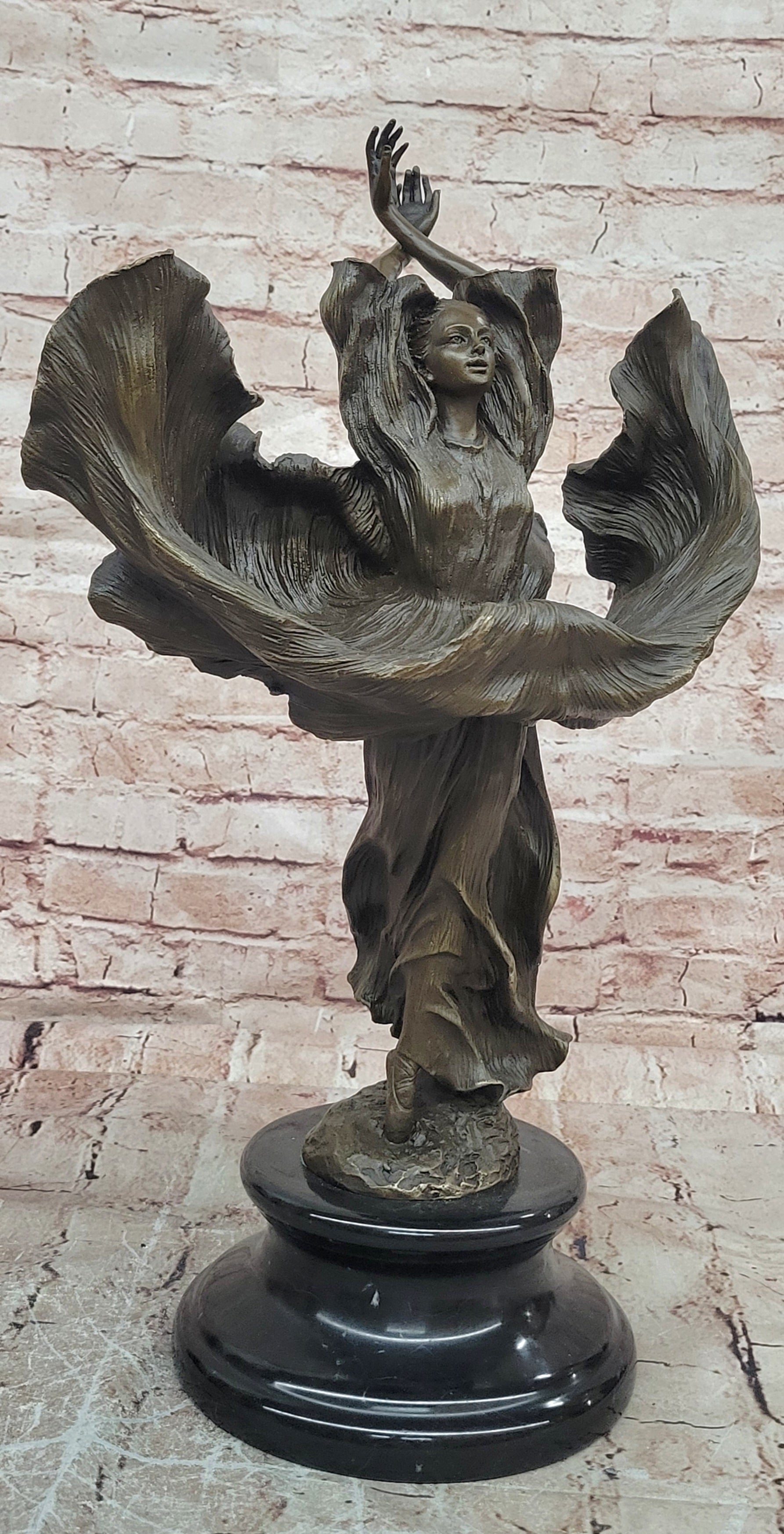 Signed Aldo Vitaleh Bronze Fashion Figure Museum Quality Artwork