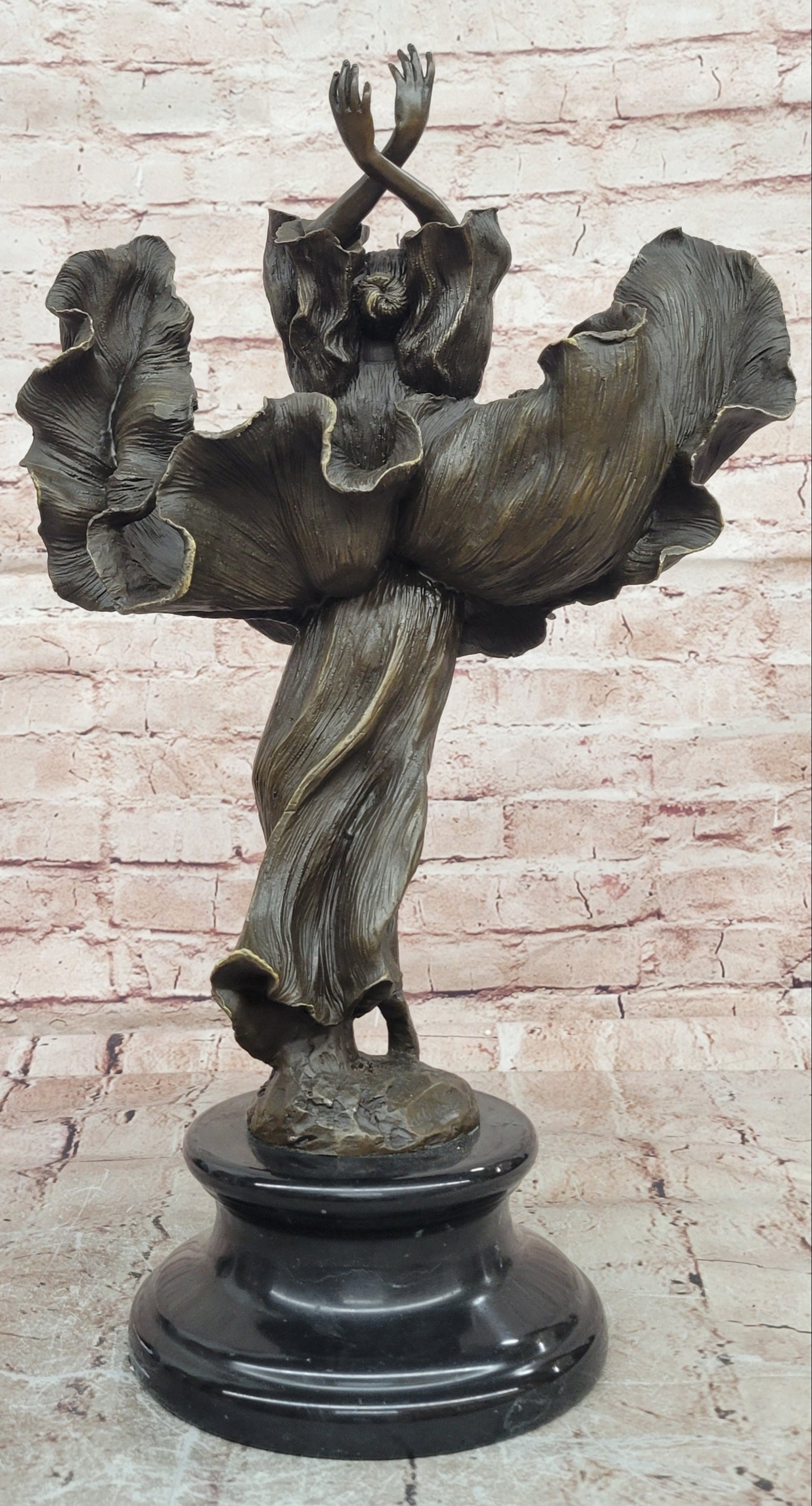Signed Aldo Vitaleh Bronze Fashion Figure Museum Quality Artwork