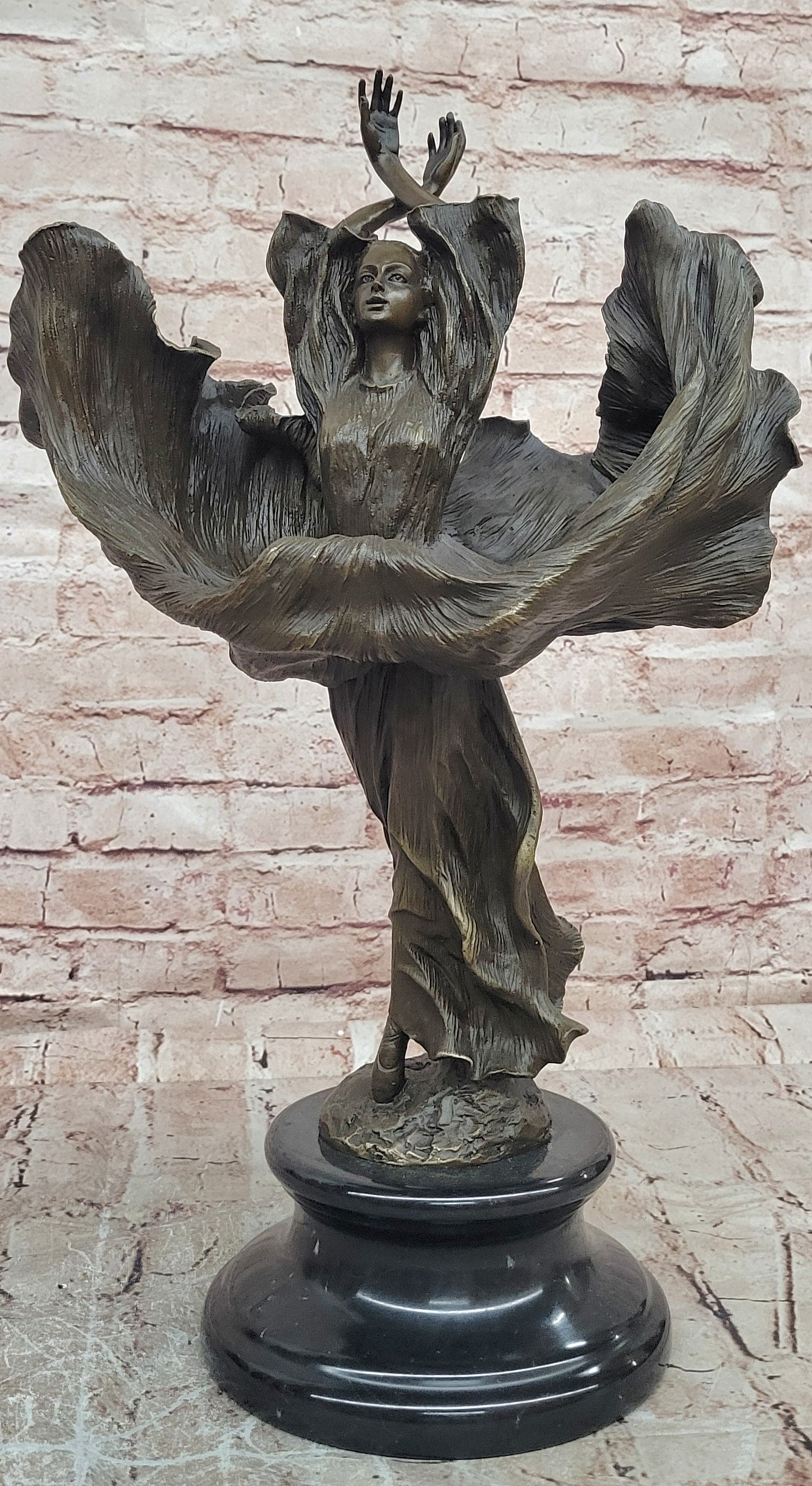 Signed Aldo Vitaleh Bronze Fashion Figure Museum Quality Artwork