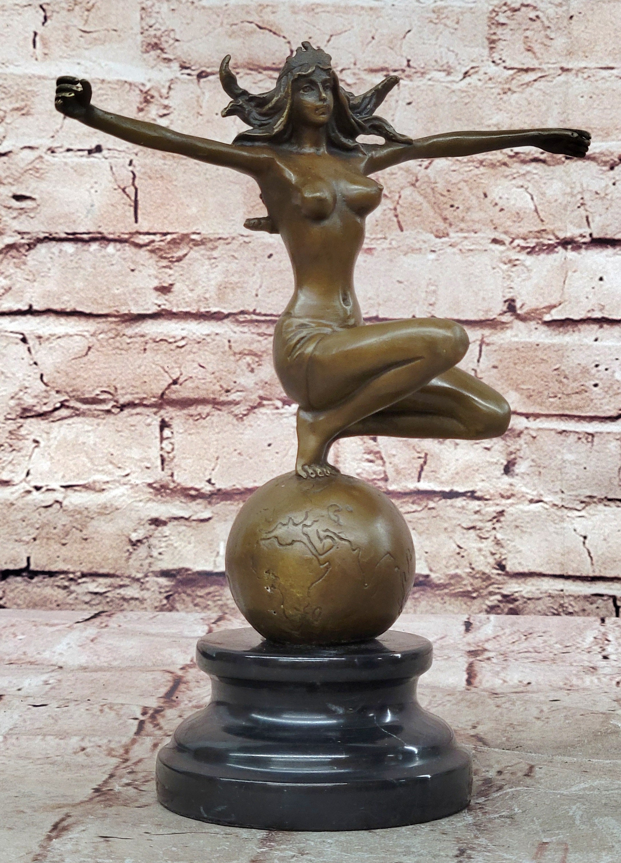 Art Deco Hot Cast Atlas Lady Woman Female Warrior by Mario Nick Nude Bronze