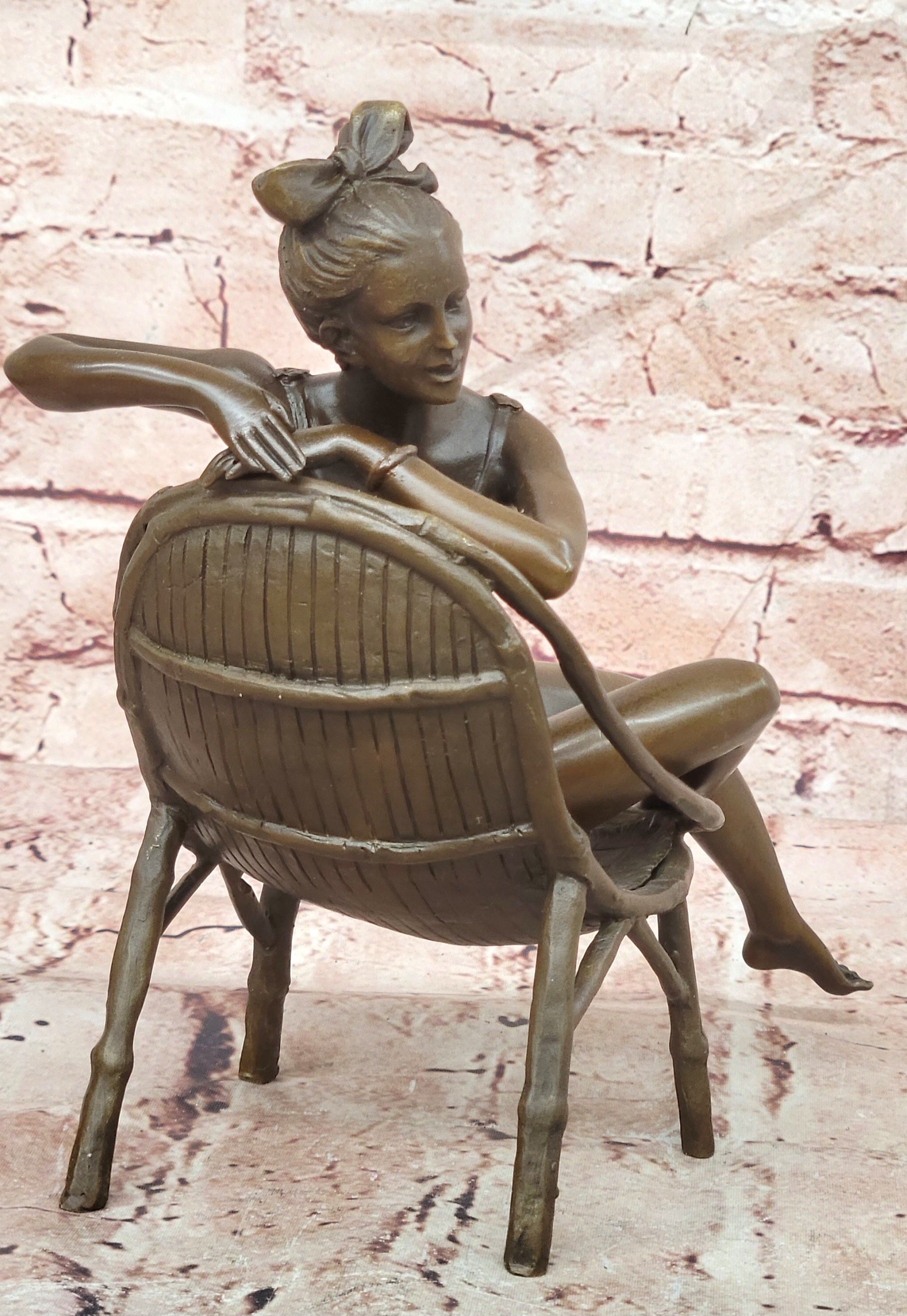 Bronze Female Figure Sculpture Modern Art Handmade Decorative Collectible Statue