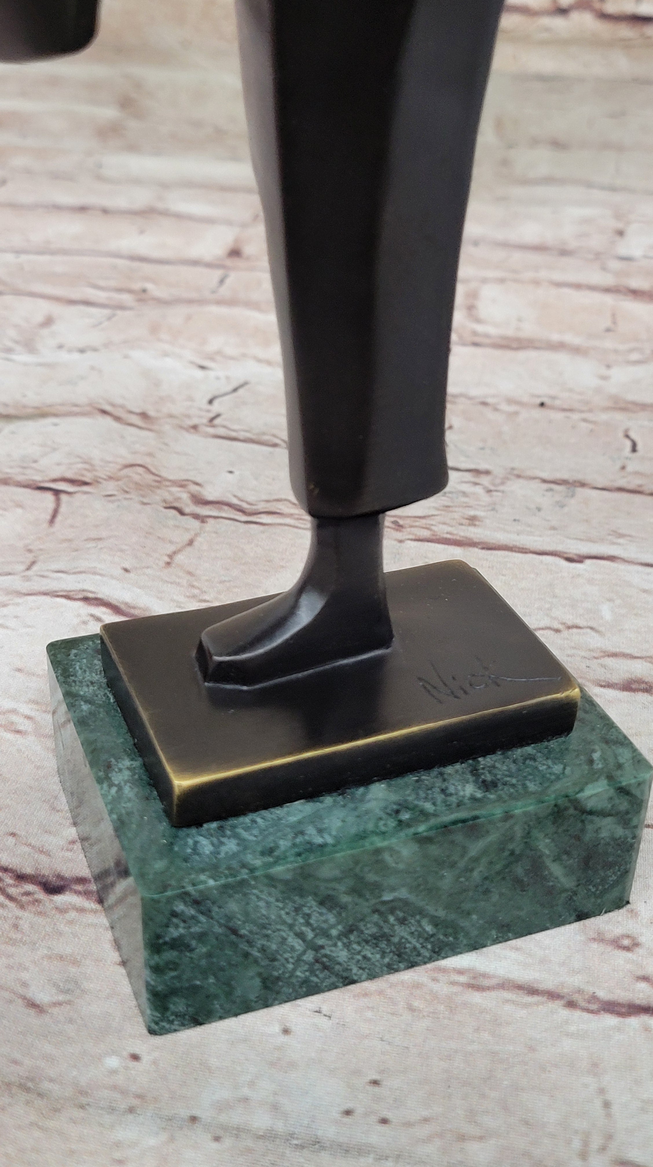 European Finery Design Bronze excellent Man exercise martial arts karate Statue
