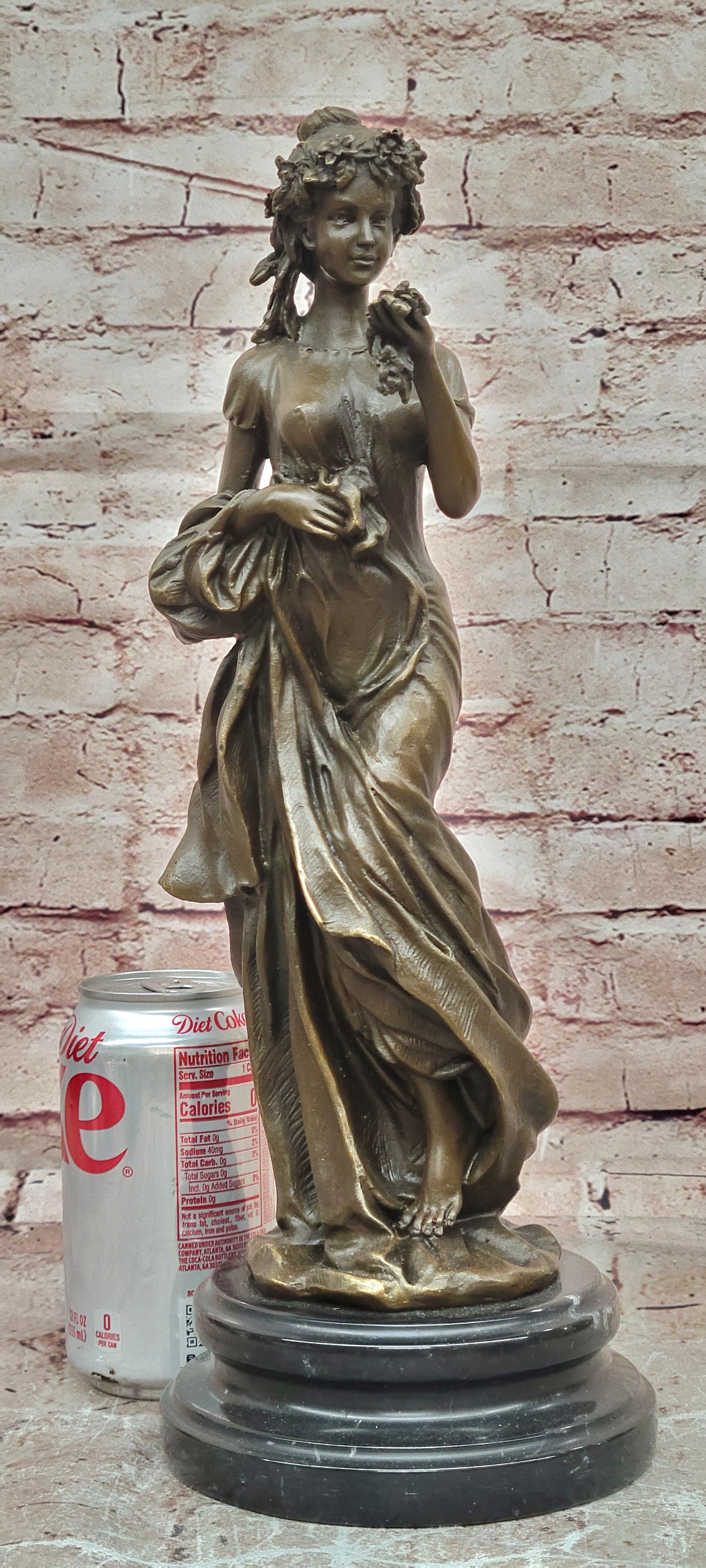 Venus Bronze Statue Rose Goddess Elegant Classical Home Decor