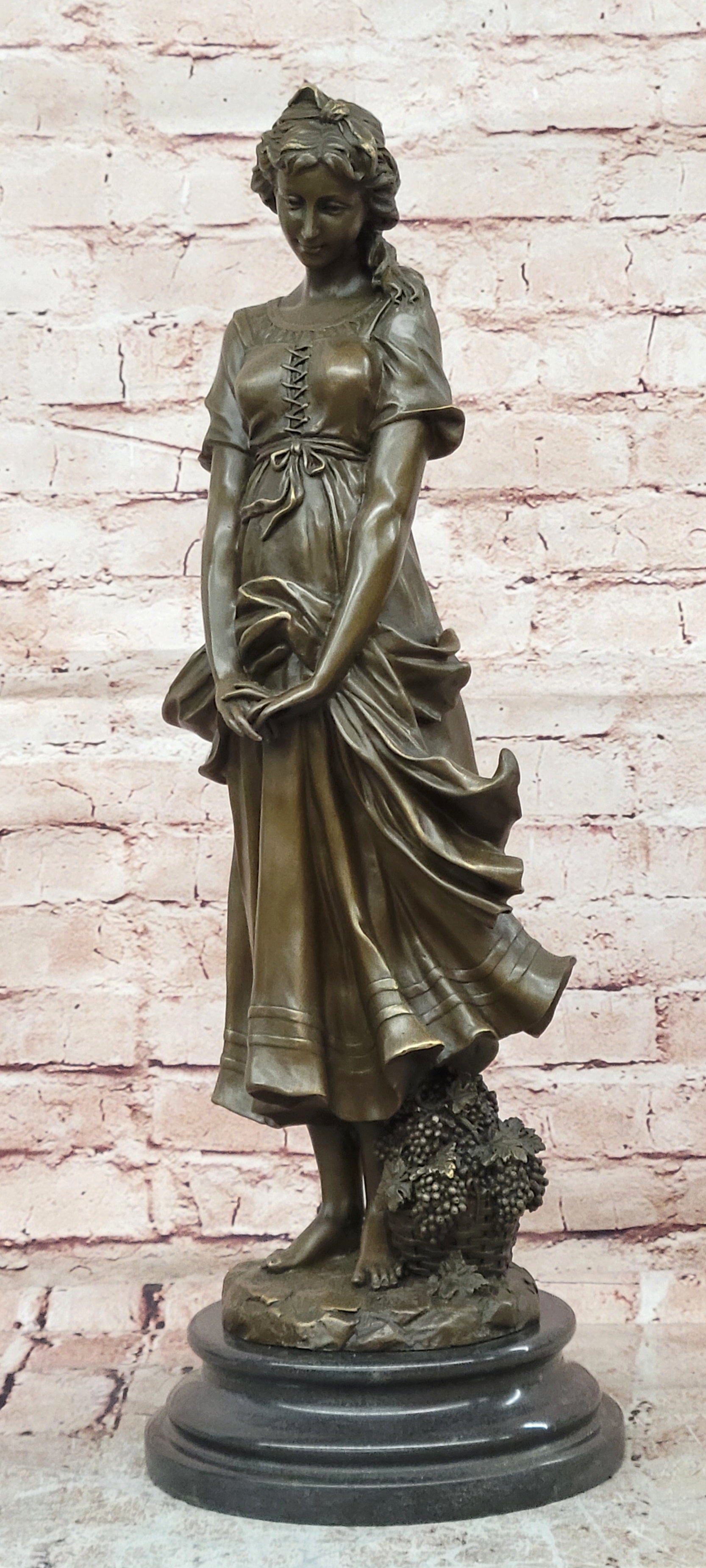 Bronze Harvest Maiden Sculpture Juno Grapes Figurine Classical Art Statue Decor