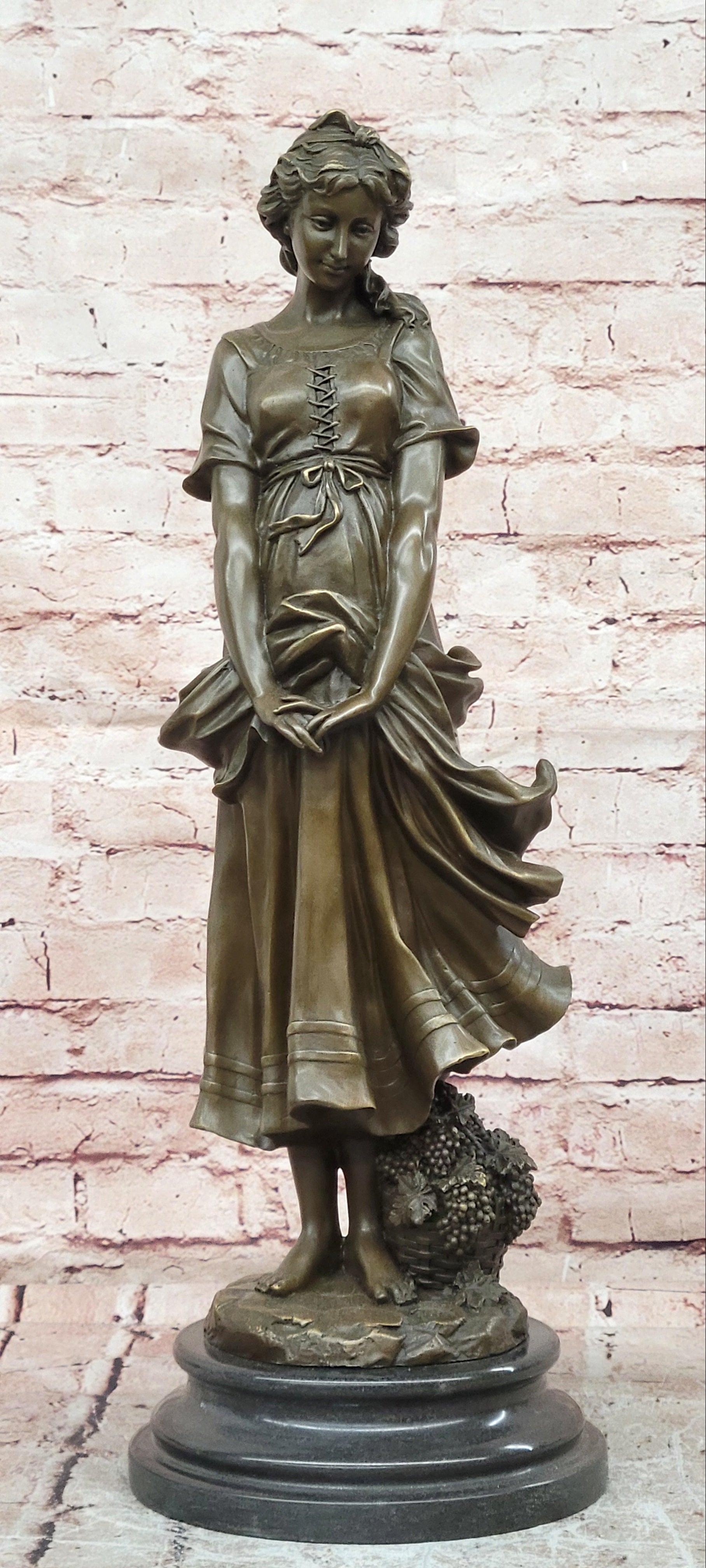 Bronze Harvest Maiden Sculpture Juno Grapes Figurine Classical Art Statue Decor