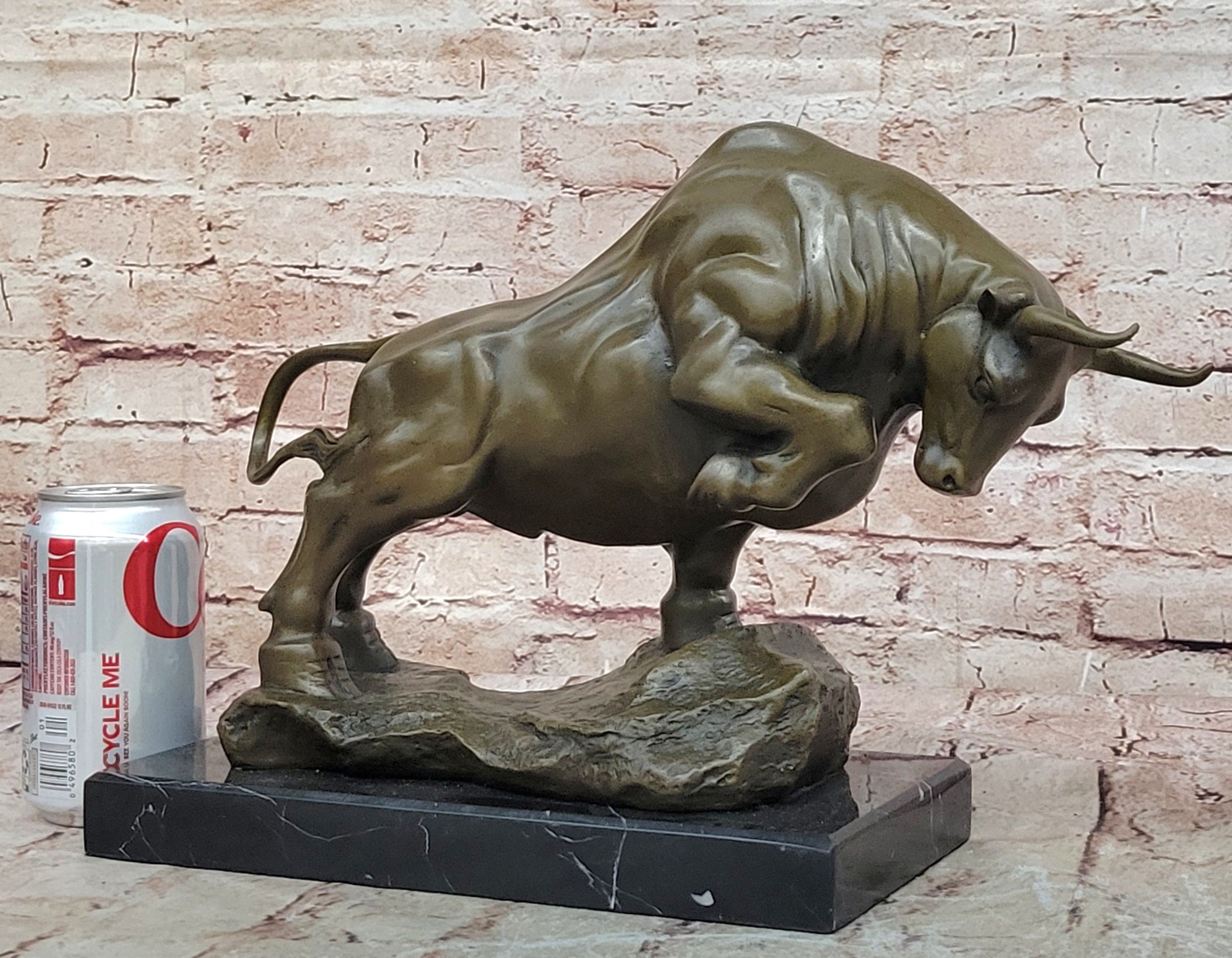 Gorgeous Special Patina Stock Market Bull Natural Wooden Base Bronze Figurine NR