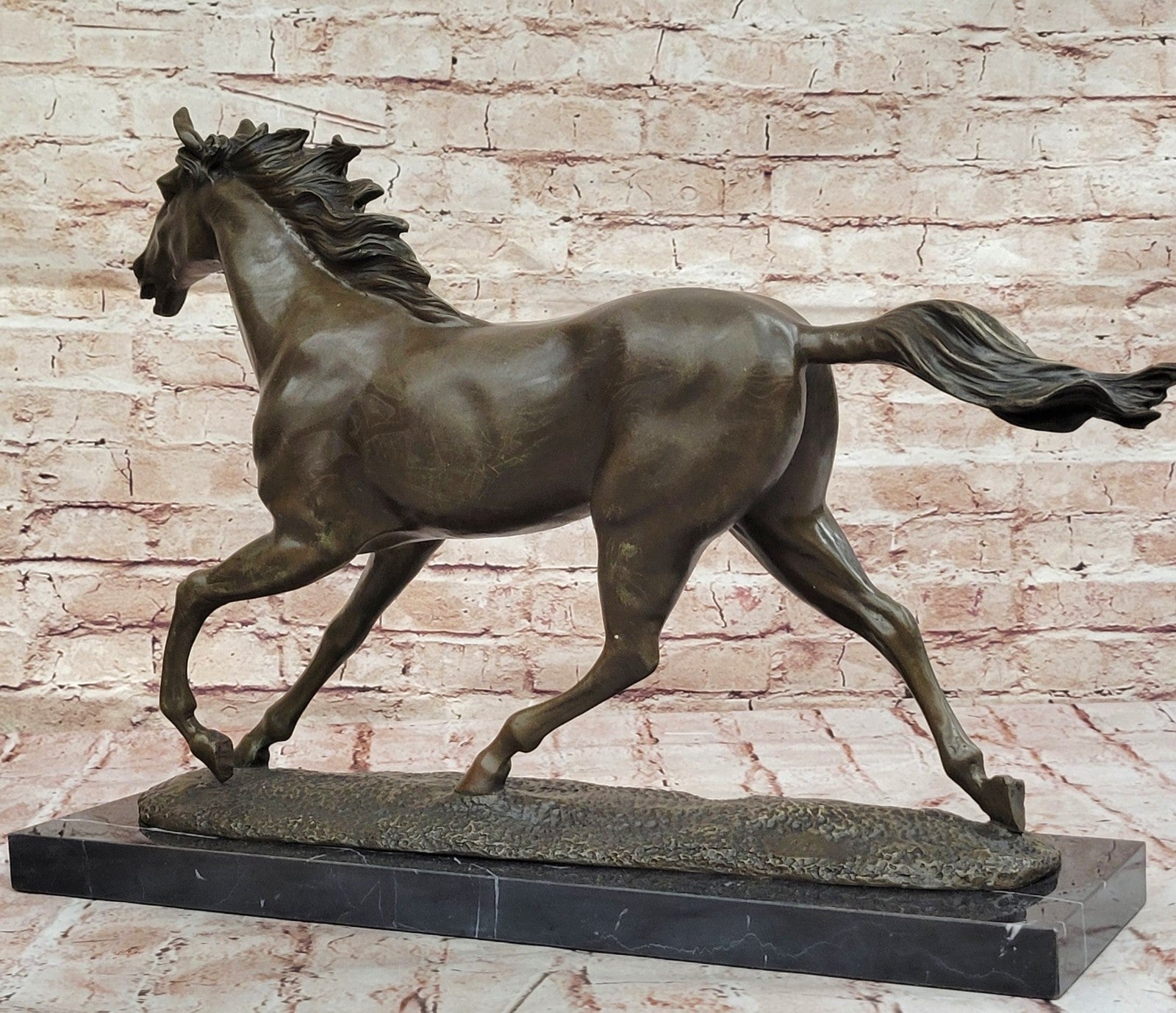 Handcrafted Detailed Genuine Bronze horse sculpture Lost Wax Method Decor