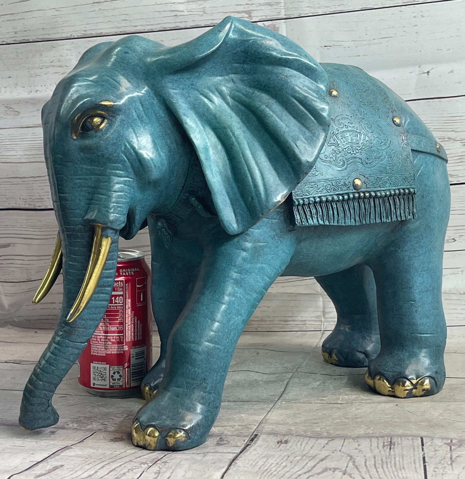 Metal Desk Top Sculpture / Bronze Elephant Hot Cast Multi Function Figurine Sale