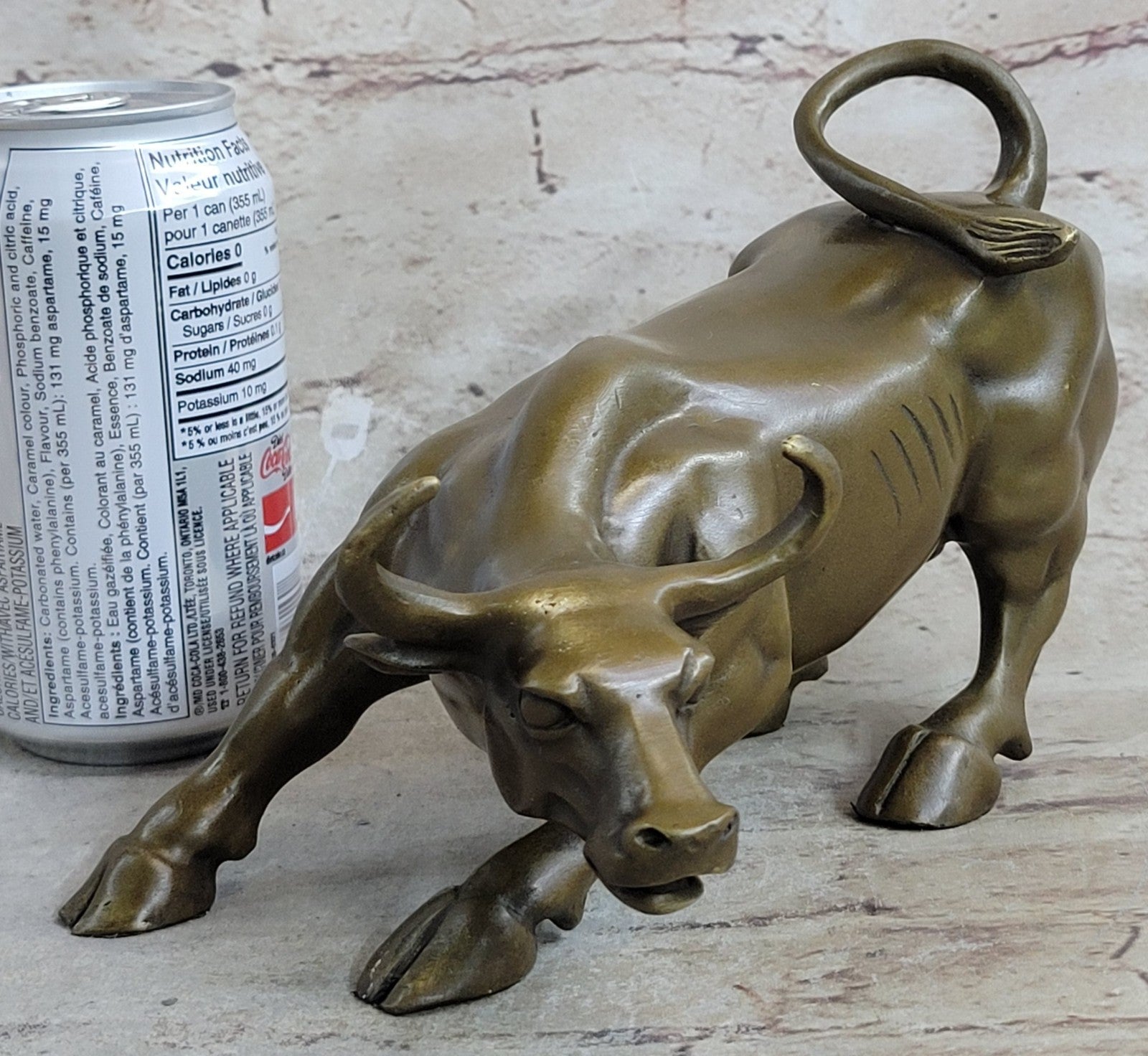 Hand Made European Genuine Bronze Magnificent Stock Market Bull Sculpture Figurine