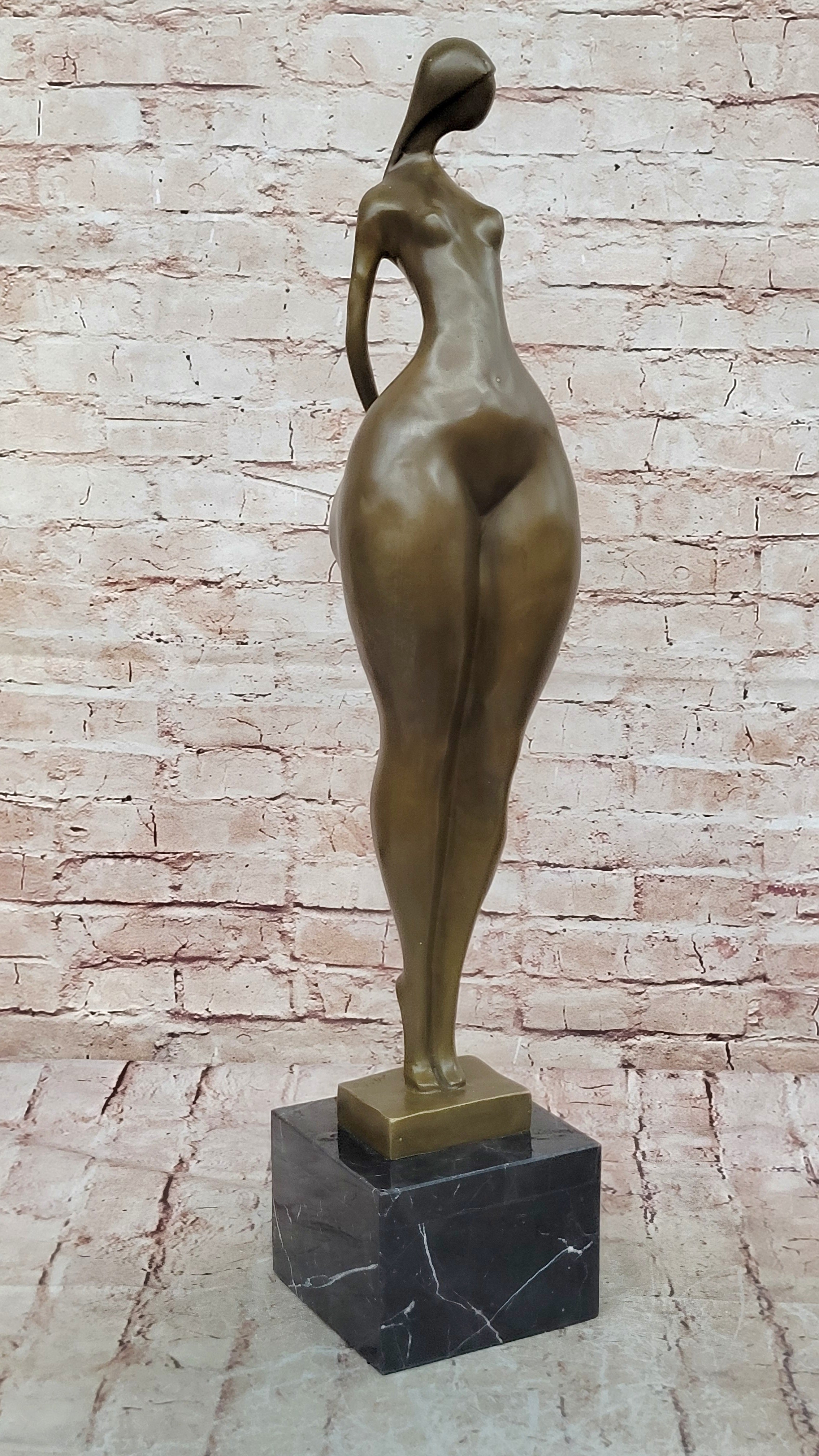 Milo Bronze Nude Female Sculpture – Abstract Modern Artwork Figurine Hot Cast