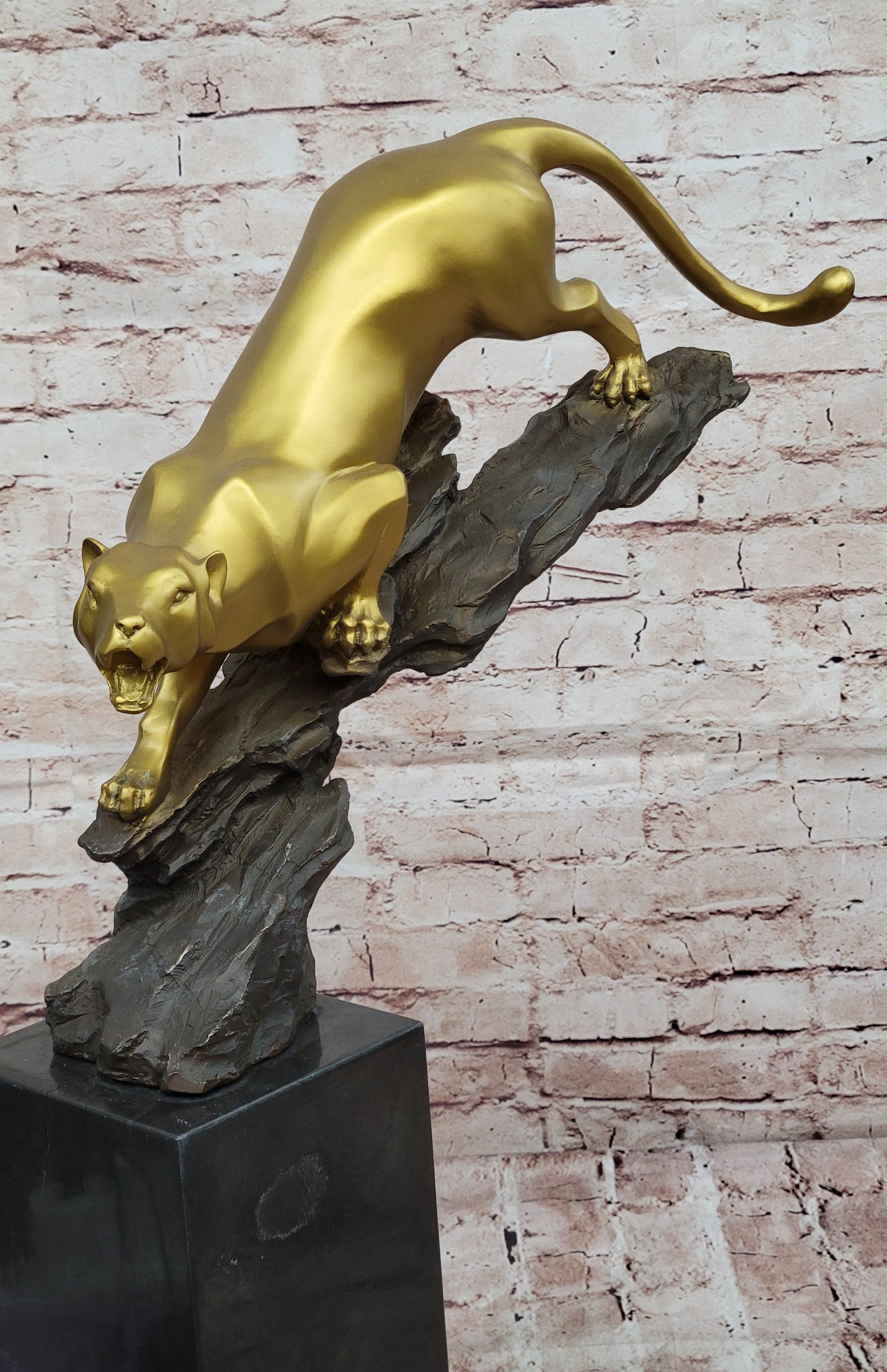 Museum Quality Cougar Bronze Sculpture Signed Williams Mountain Lion Figurine Decor