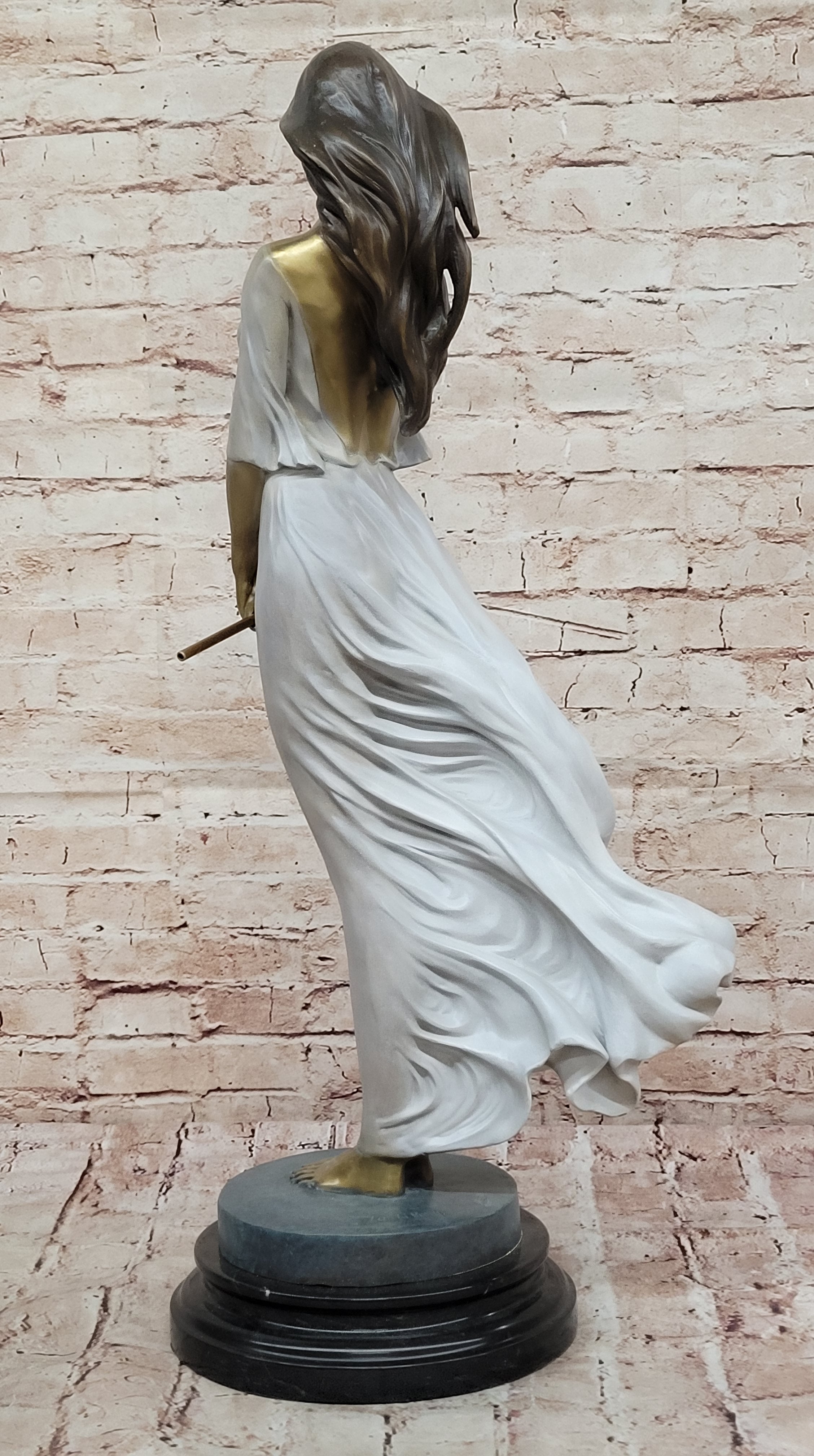 Hot Cast Bronze Woman Statue – Elegant Lady Artwork by Luo Li Rong Collector Edition
