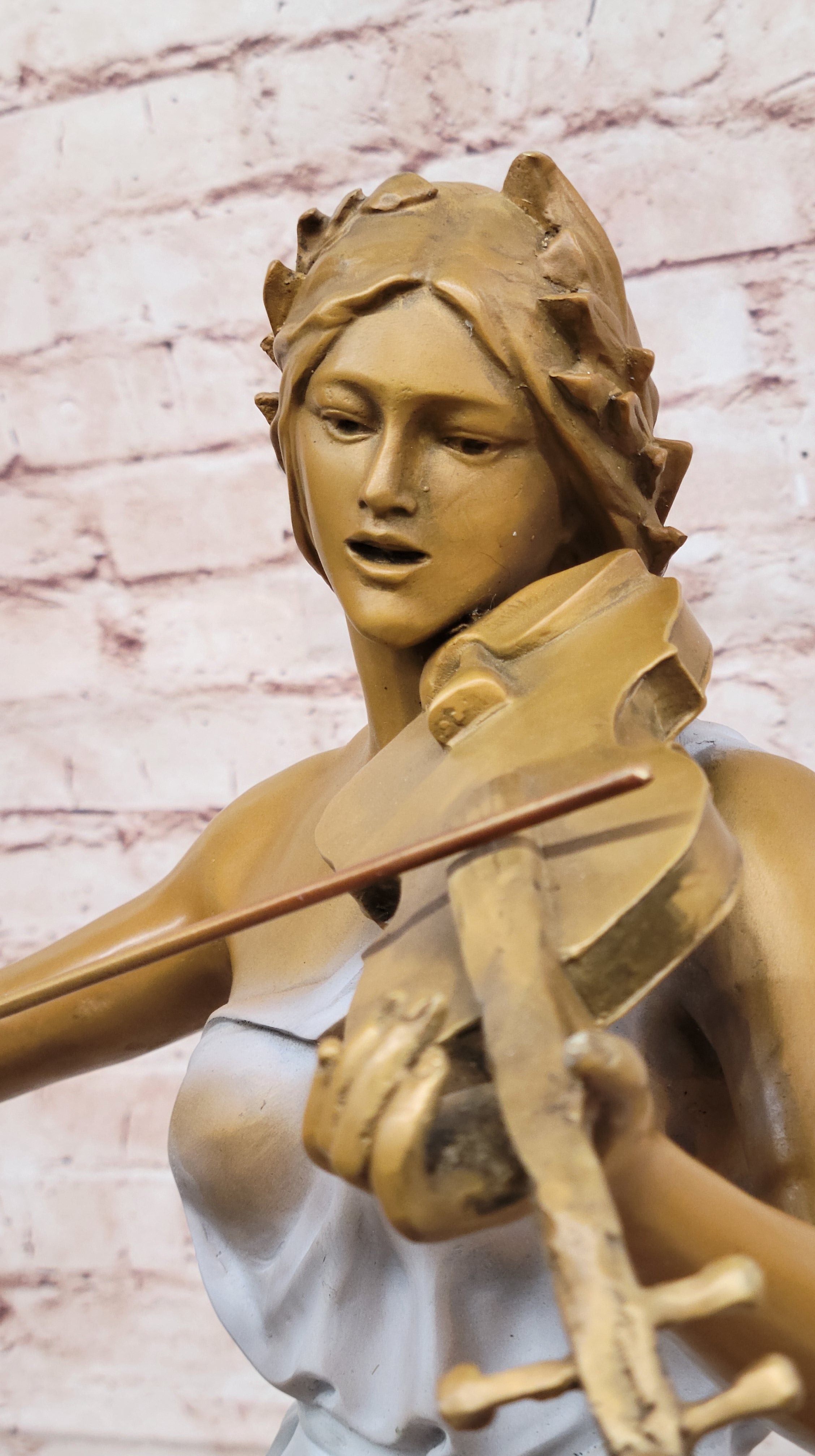 Bronze Woman Playing Violin Statue – Collector Edition Music Lover Figurine Home Decor