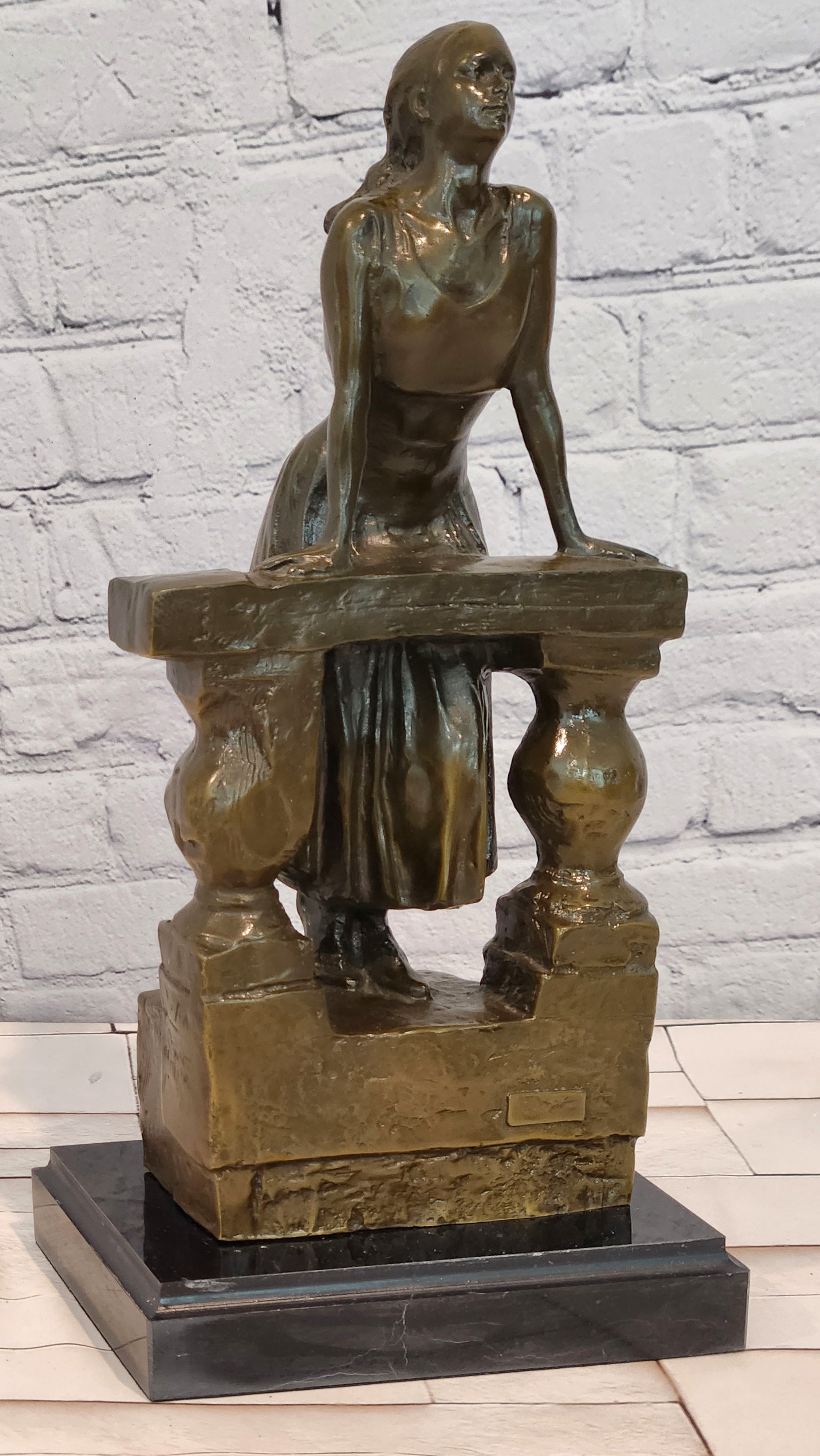 Milo Bronze Female Figure Balustrade Sculpture Hand Made Fine Artwork Statue Art