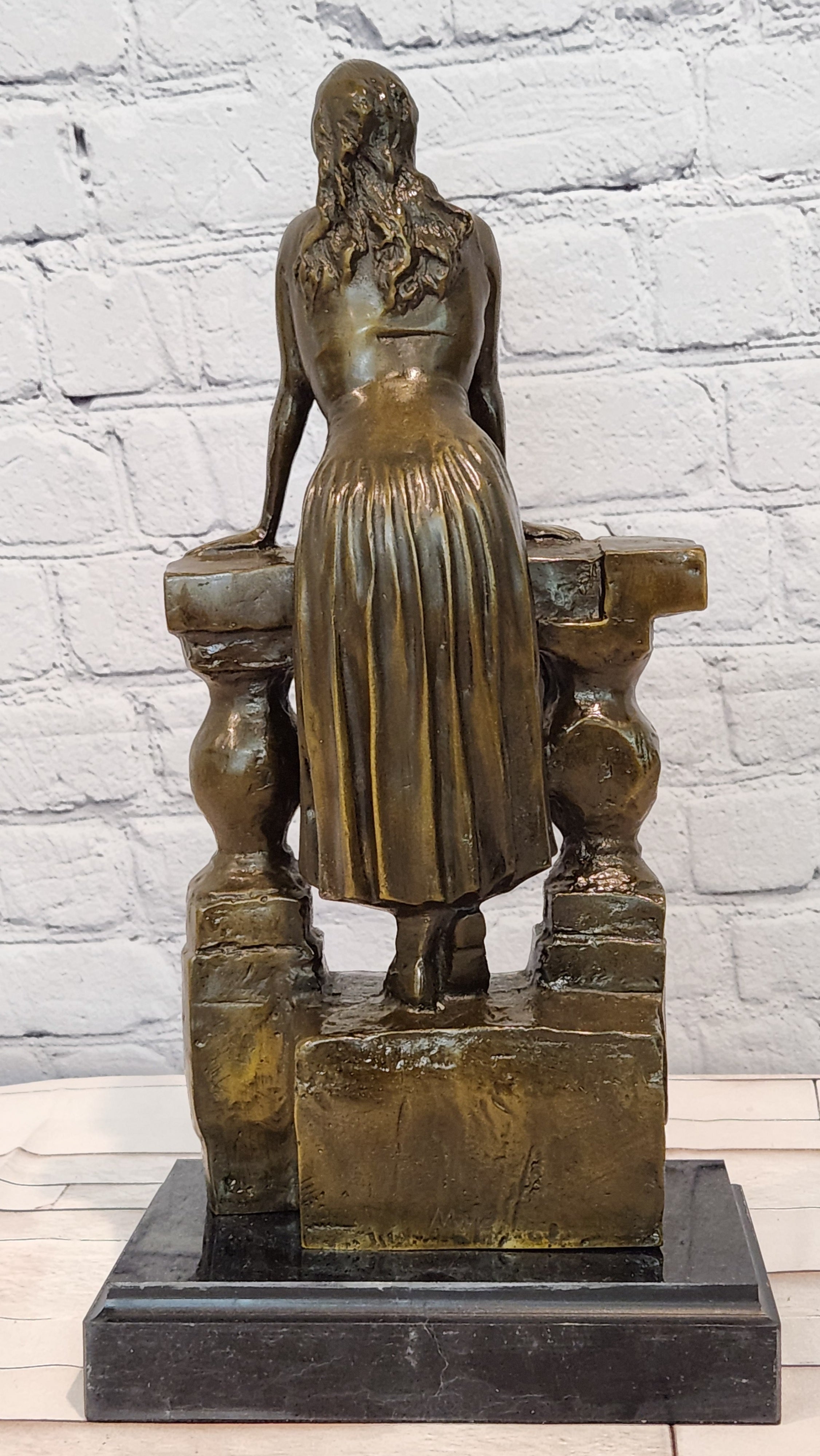 Milo Bronze Female Figure Balustrade Sculpture Hand Made Fine Artwork Statue Art
