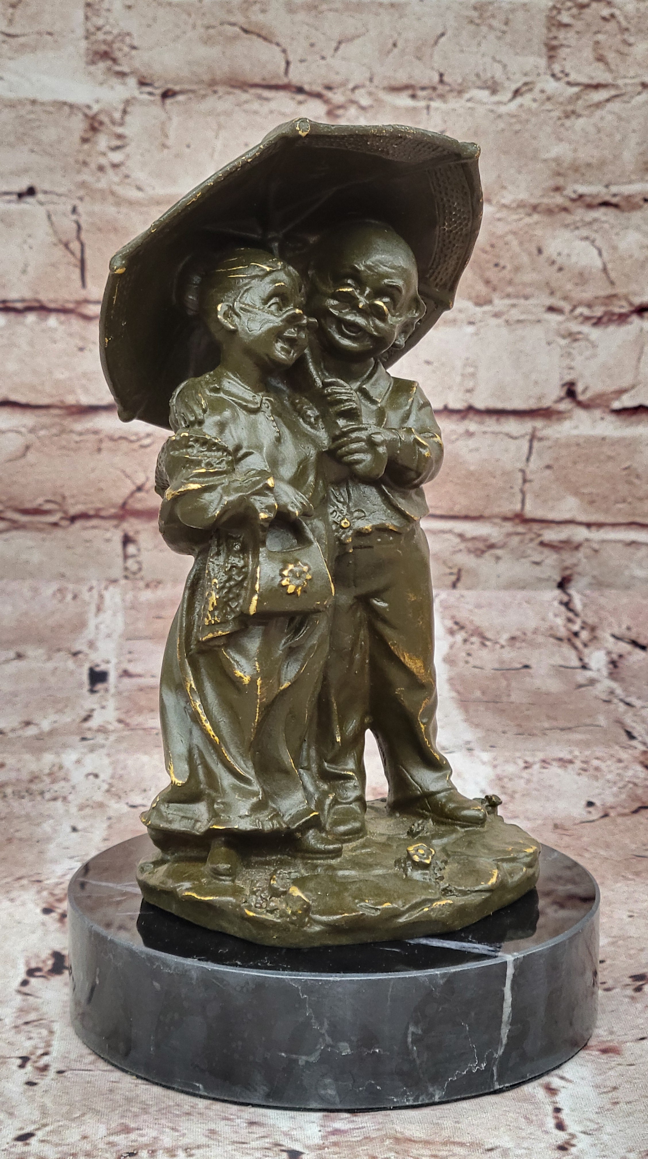Handmade Bronze Elderly Couple Sculpture Statue – Grandparents Gift Decor