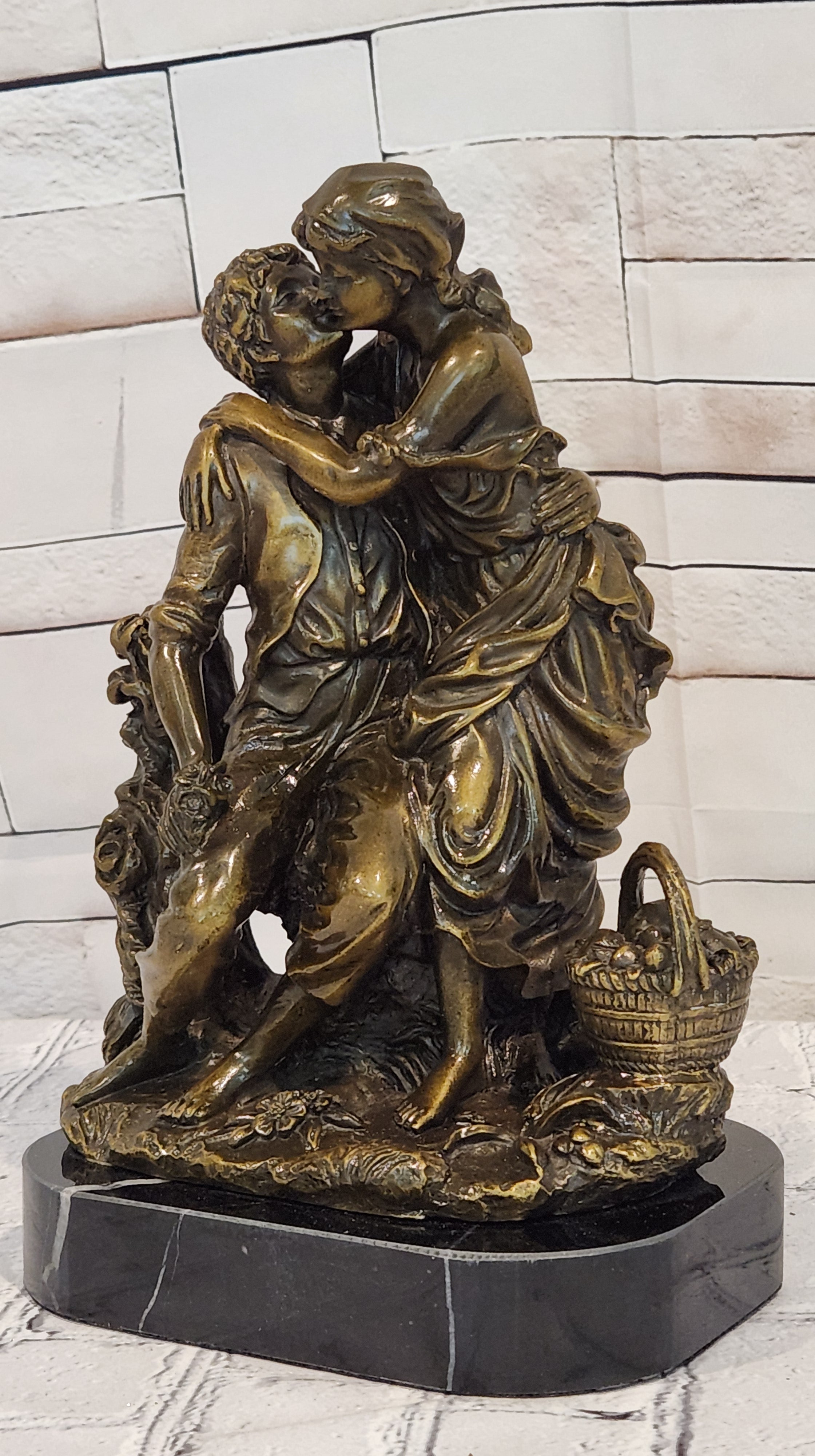 Patoue Bronze Lovers Embrace Sculpture Romantic Art Nouveau Museum Quality Figurine