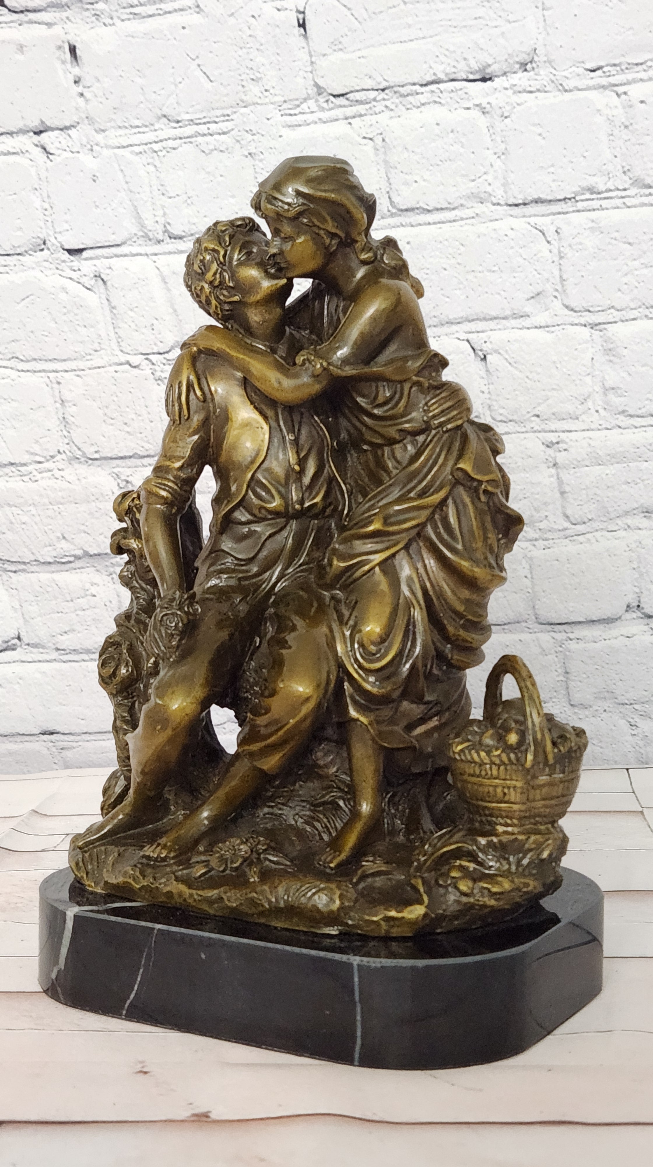 Patoue Bronze Lovers Embrace Sculpture Romantic Art Nouveau Museum Quality Figurine