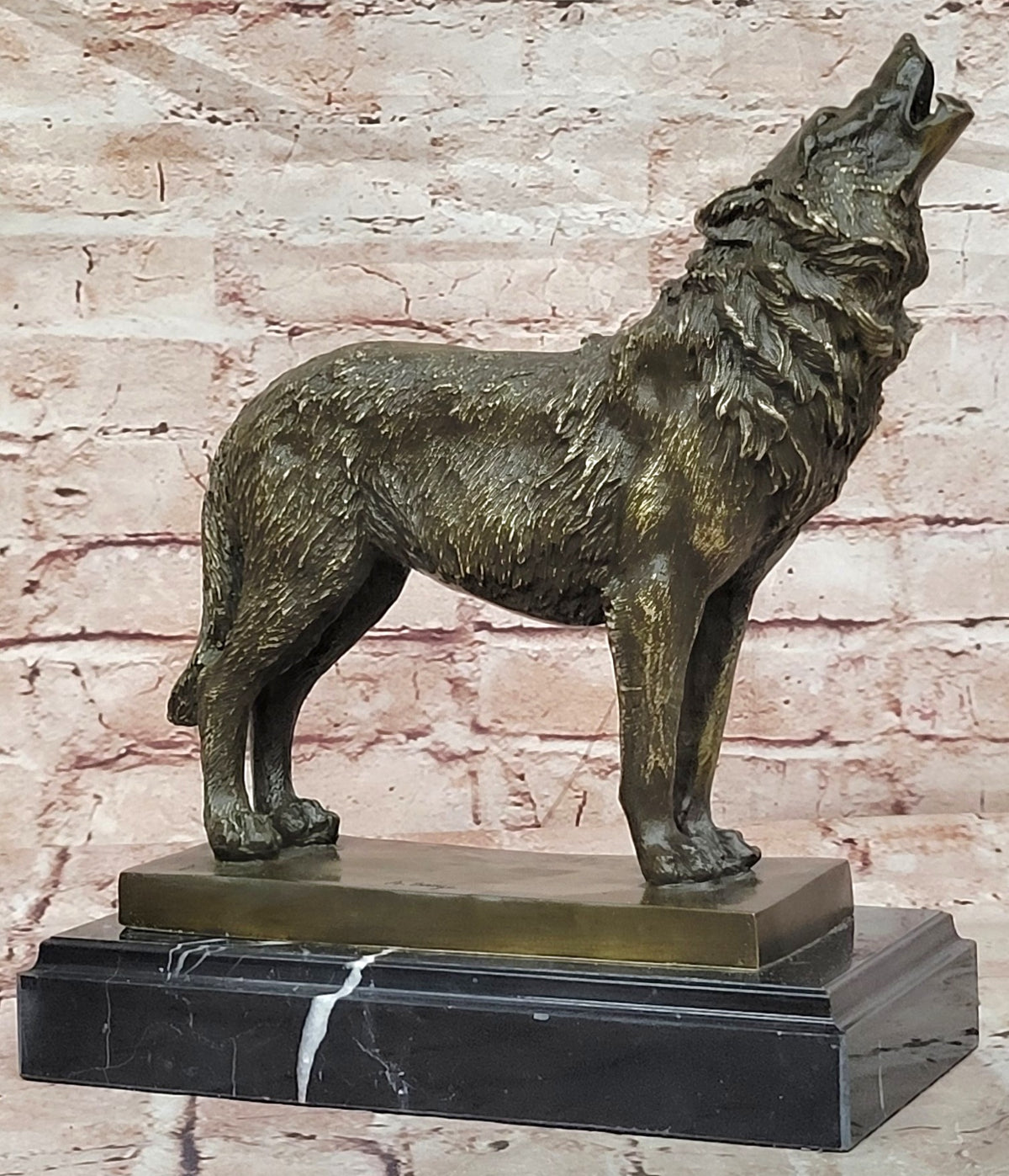 Bronze Full Moon Wolf Statue Howling Wildlife Sculpture Fine Art Figurine