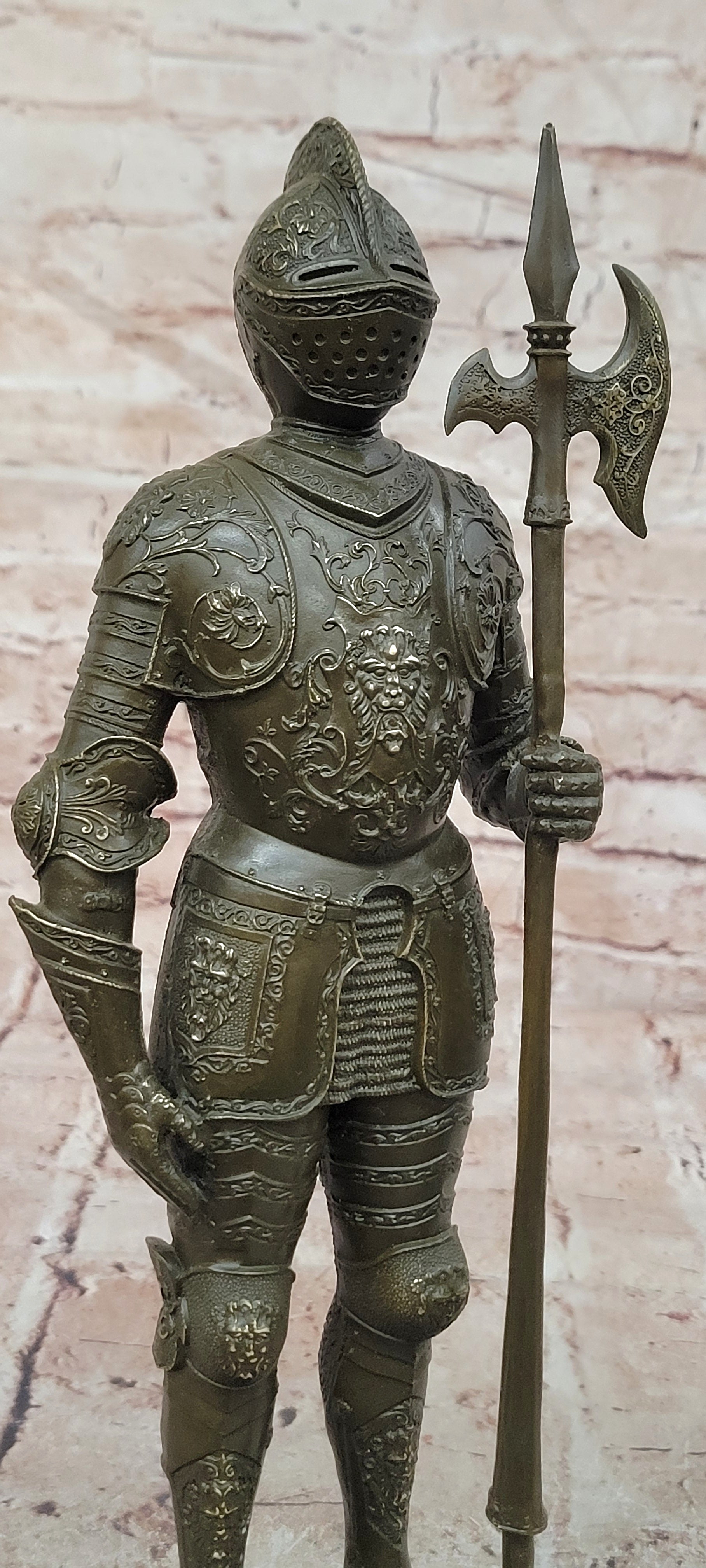 Kamiko Bronze Medieval Warrior Figurine Armored Knight Collectible Artwork