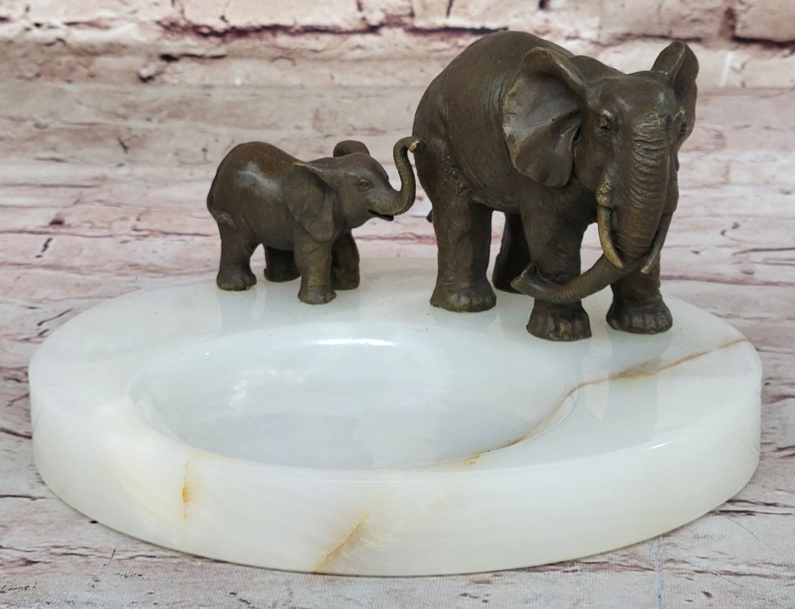 Intricately Detailed Elephant Family Bronze Ashtray Soap Dish Sculpture