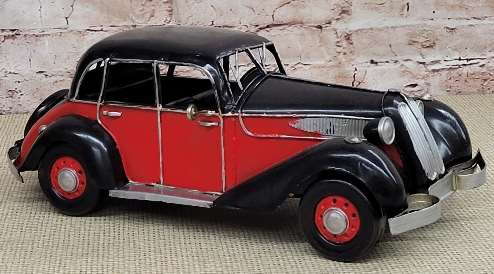 Executive Model Jayland USA 1937 Automobile COUPE Classic Artwork 1/10 NEW!! SALE