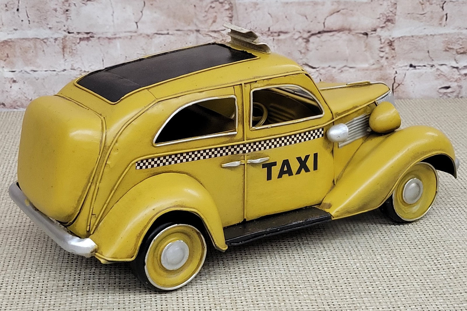 High Quality Iron Crafts Black Retro Taxi Car Model Handmade Metal Decorative