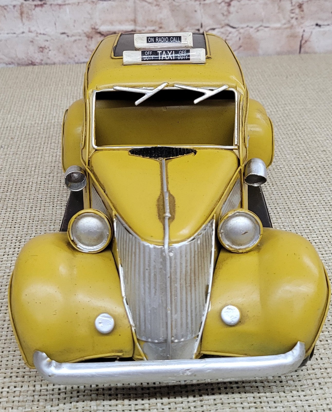 High Quality Iron Crafts Black Retro Taxi Car Model Handmade Metal Decorative