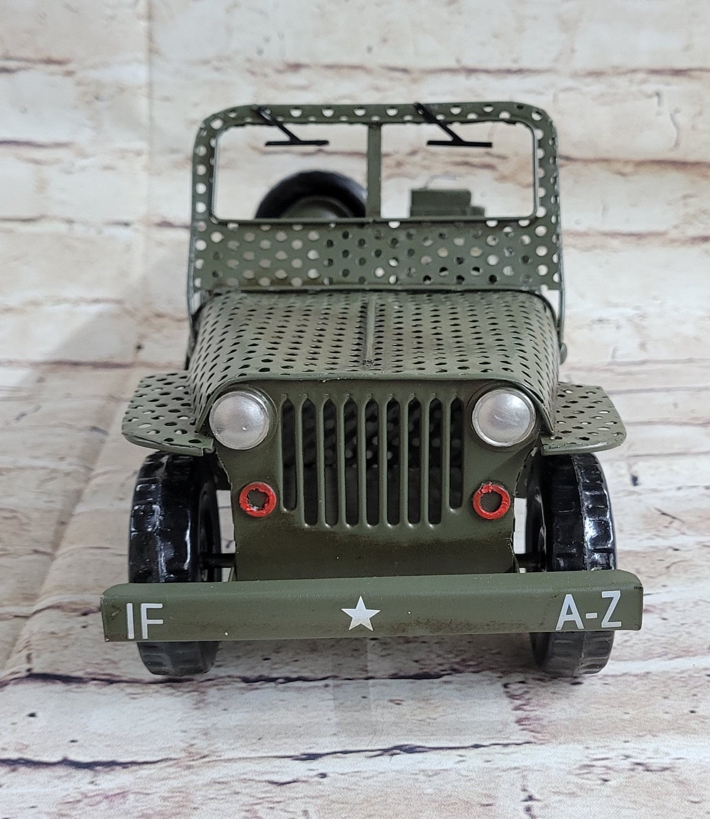 High Quality Metal Diecast Jeep Model Car Antique Toy Car For Collection Home